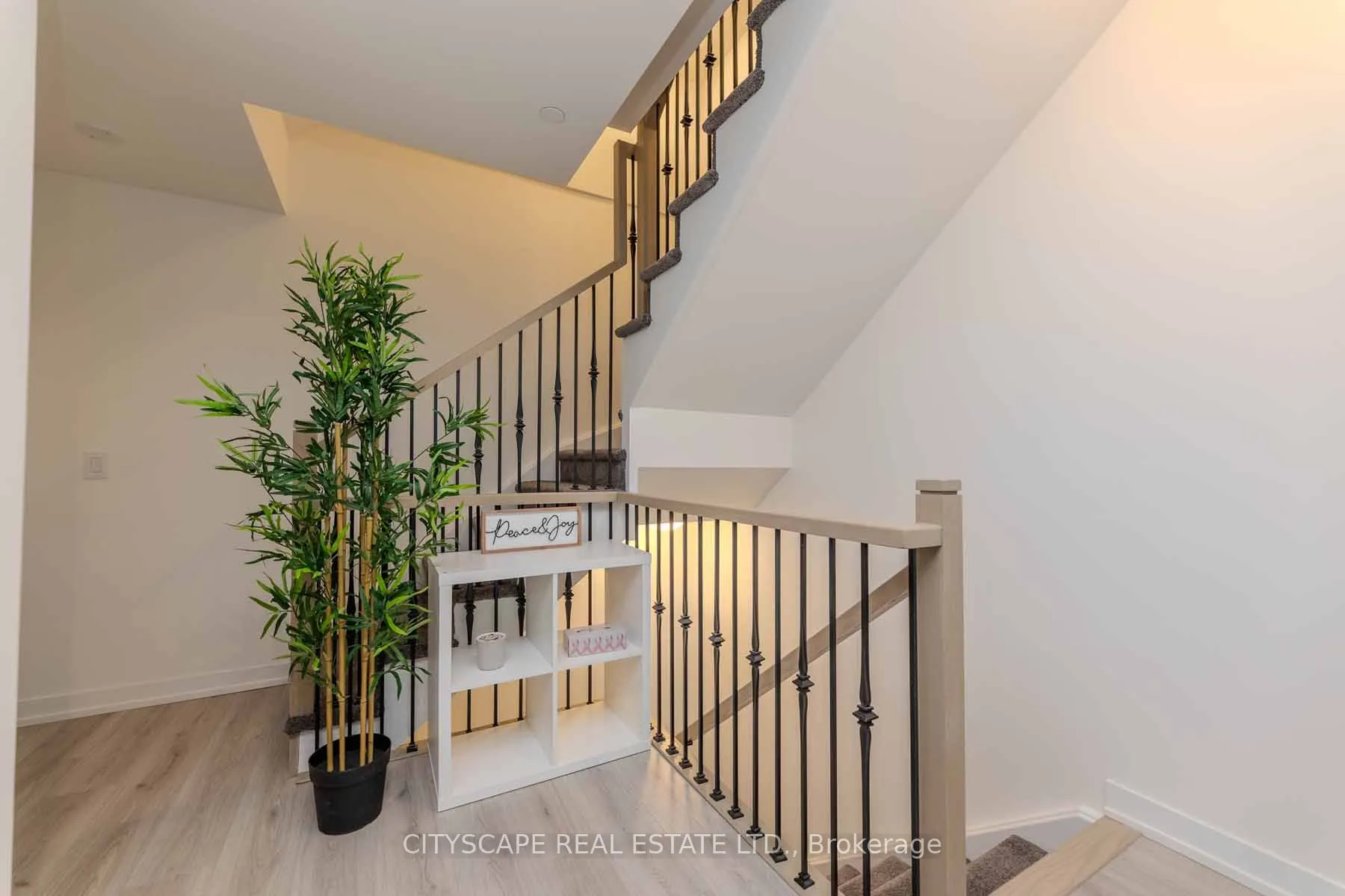 871 Sheppard Avenue W #46