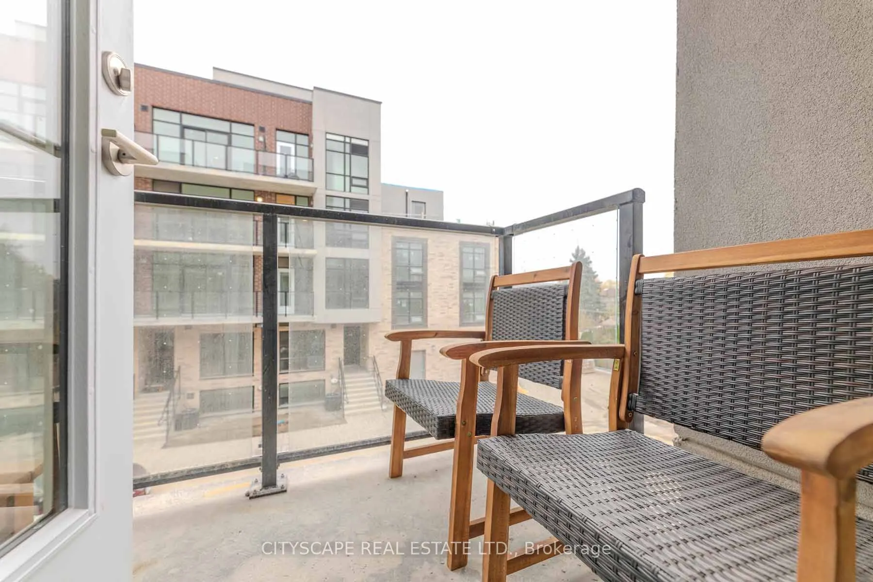 871 Sheppard Avenue W #46