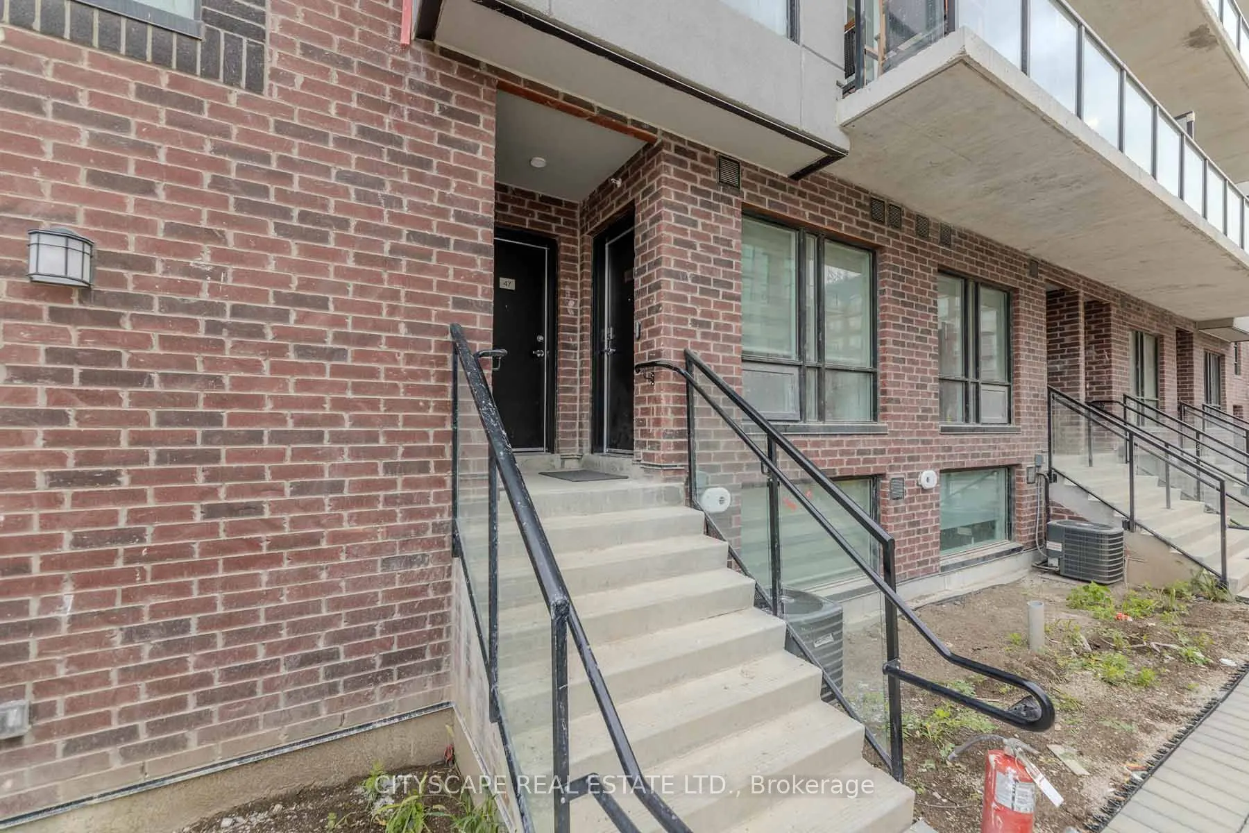 871 Sheppard Avenue W #46