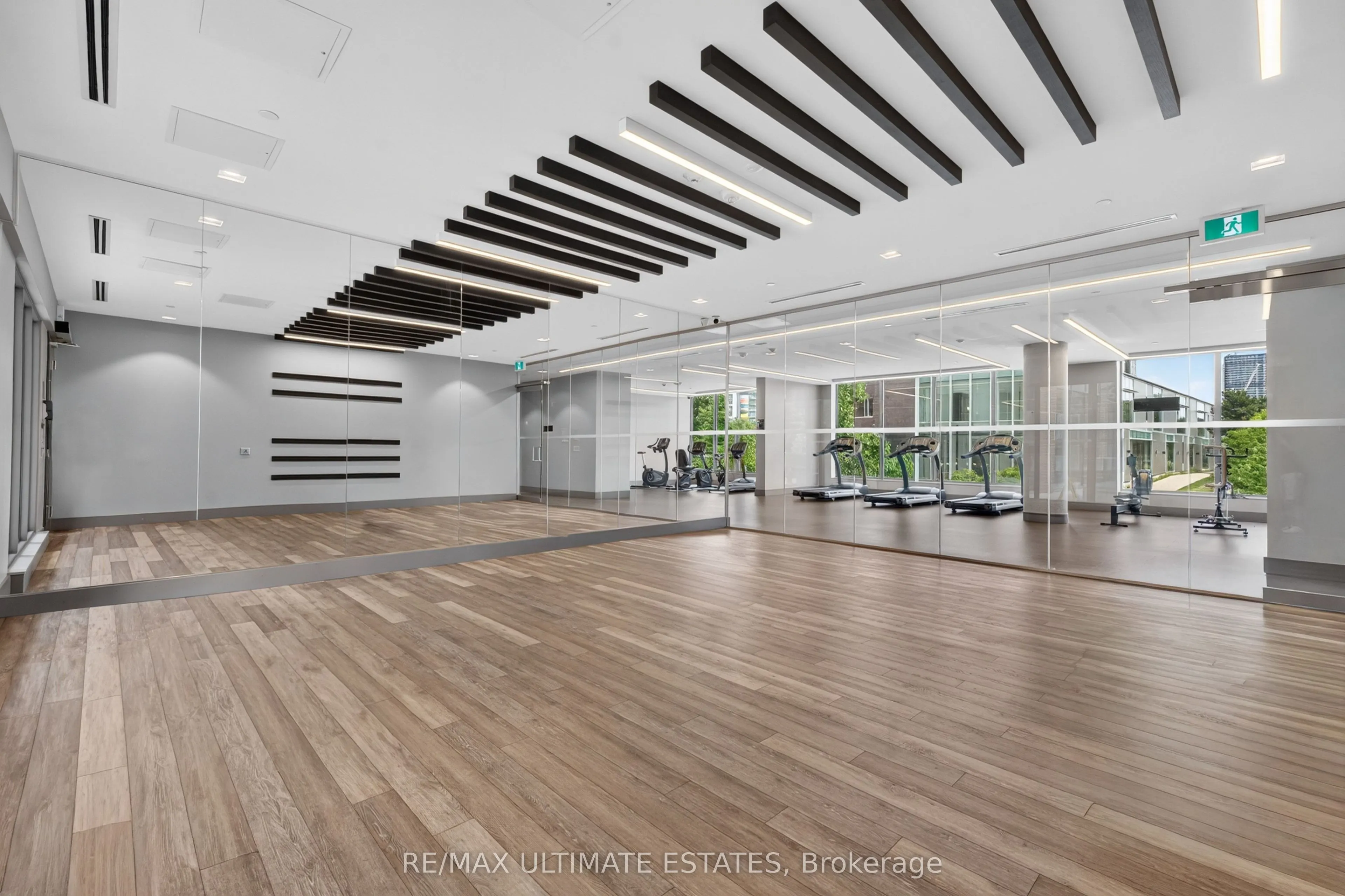32 Forest Manor Road #2301