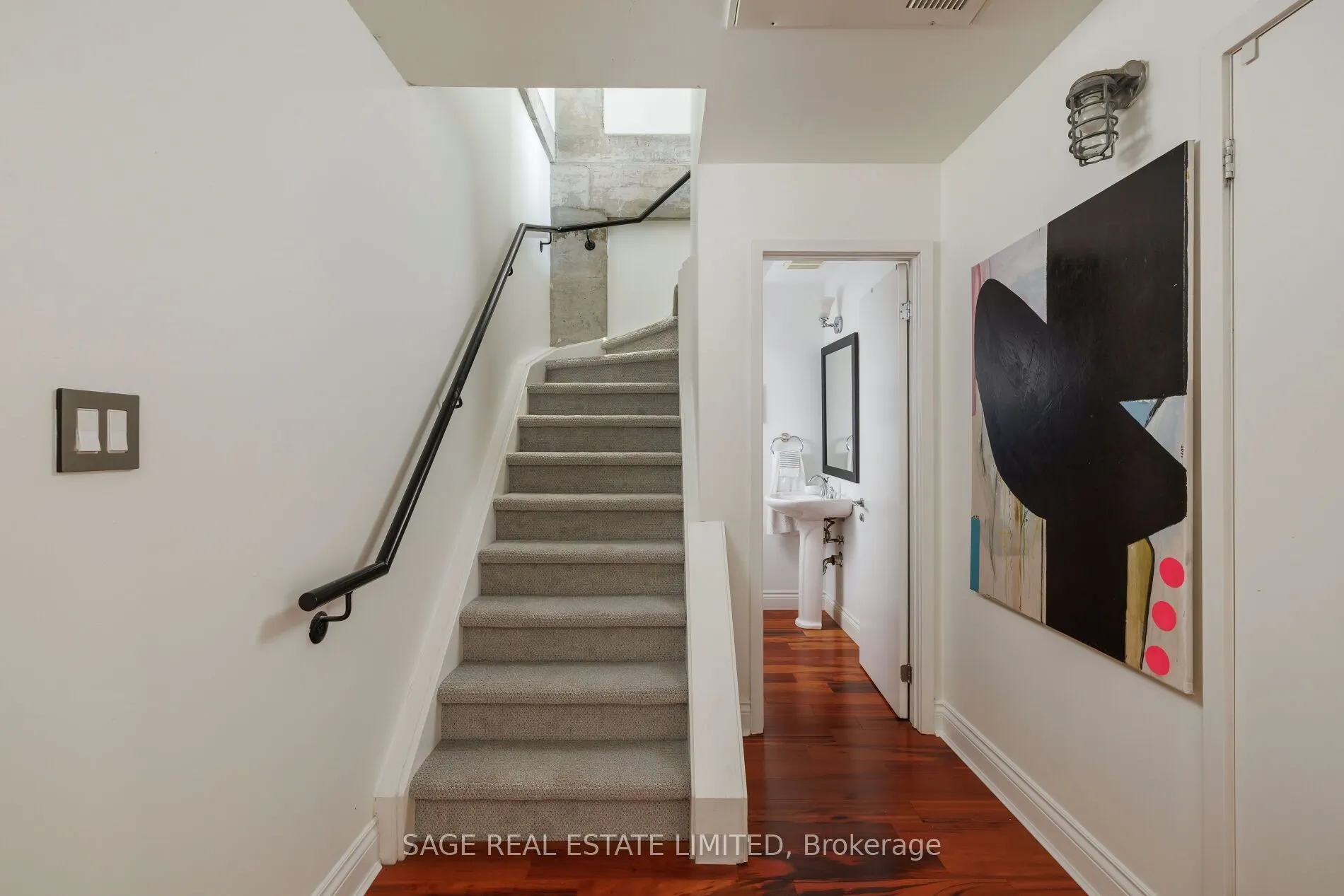 261 King Street E #402