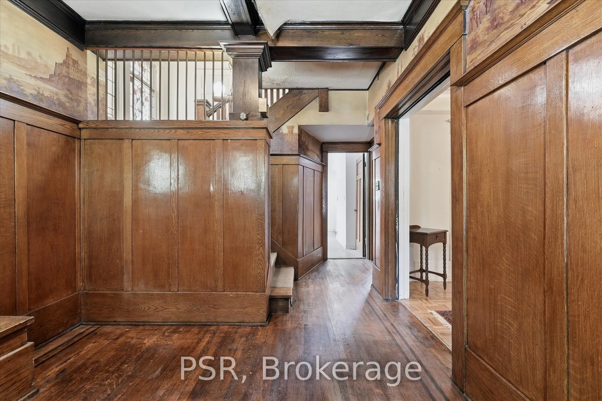 67 Oakwood Avenue
