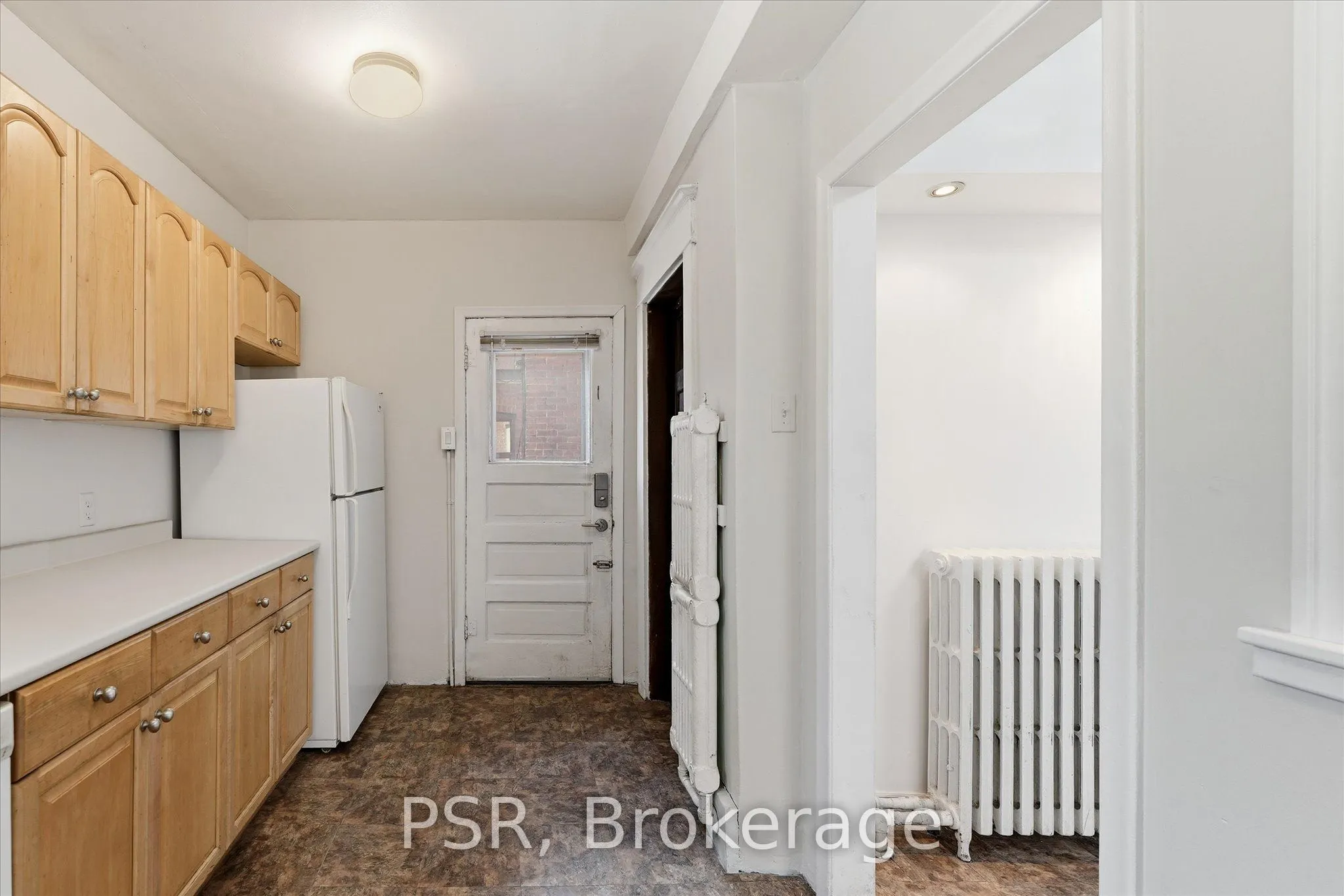 67 Oakwood Avenue
