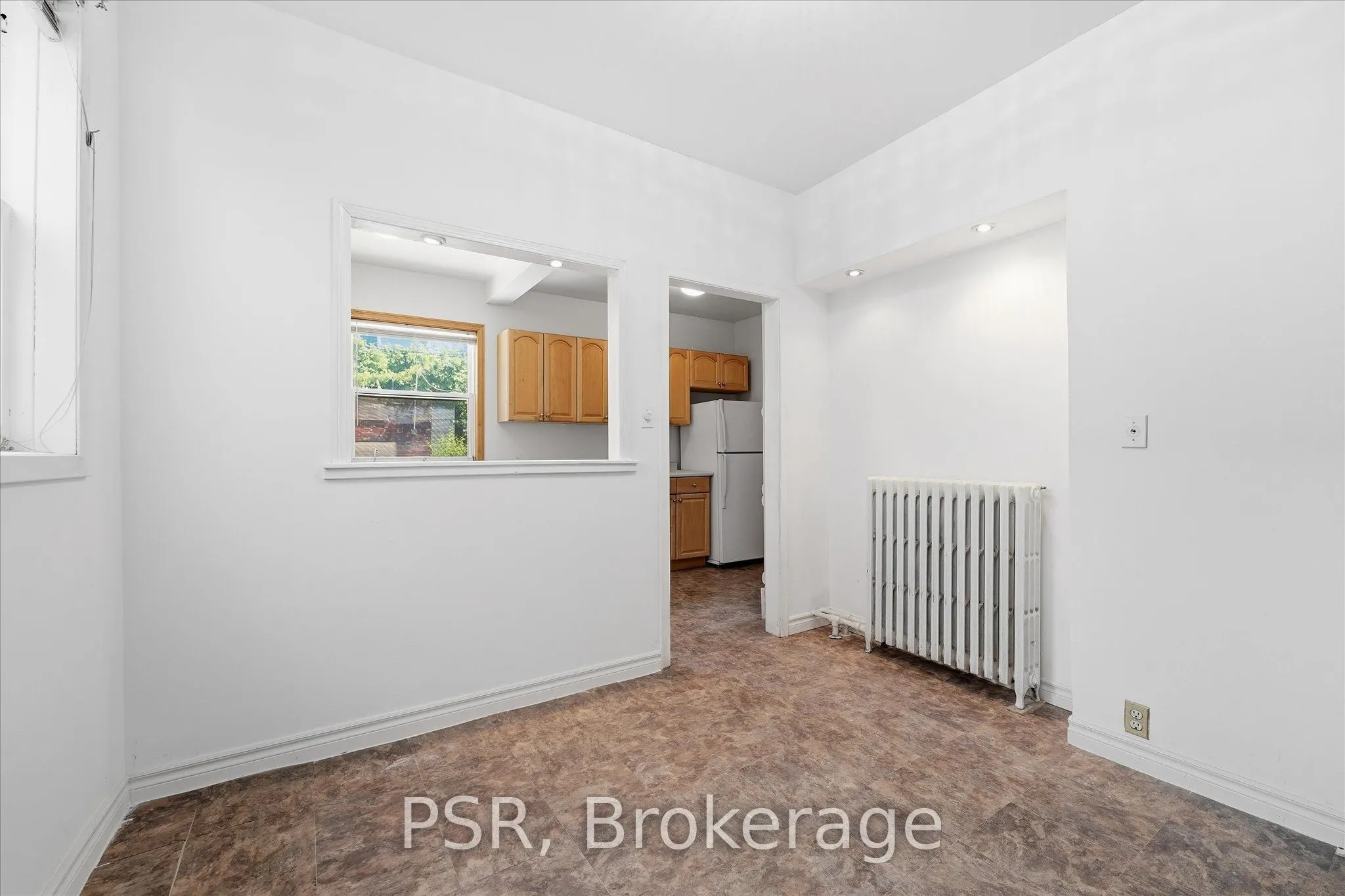 67 Oakwood Avenue