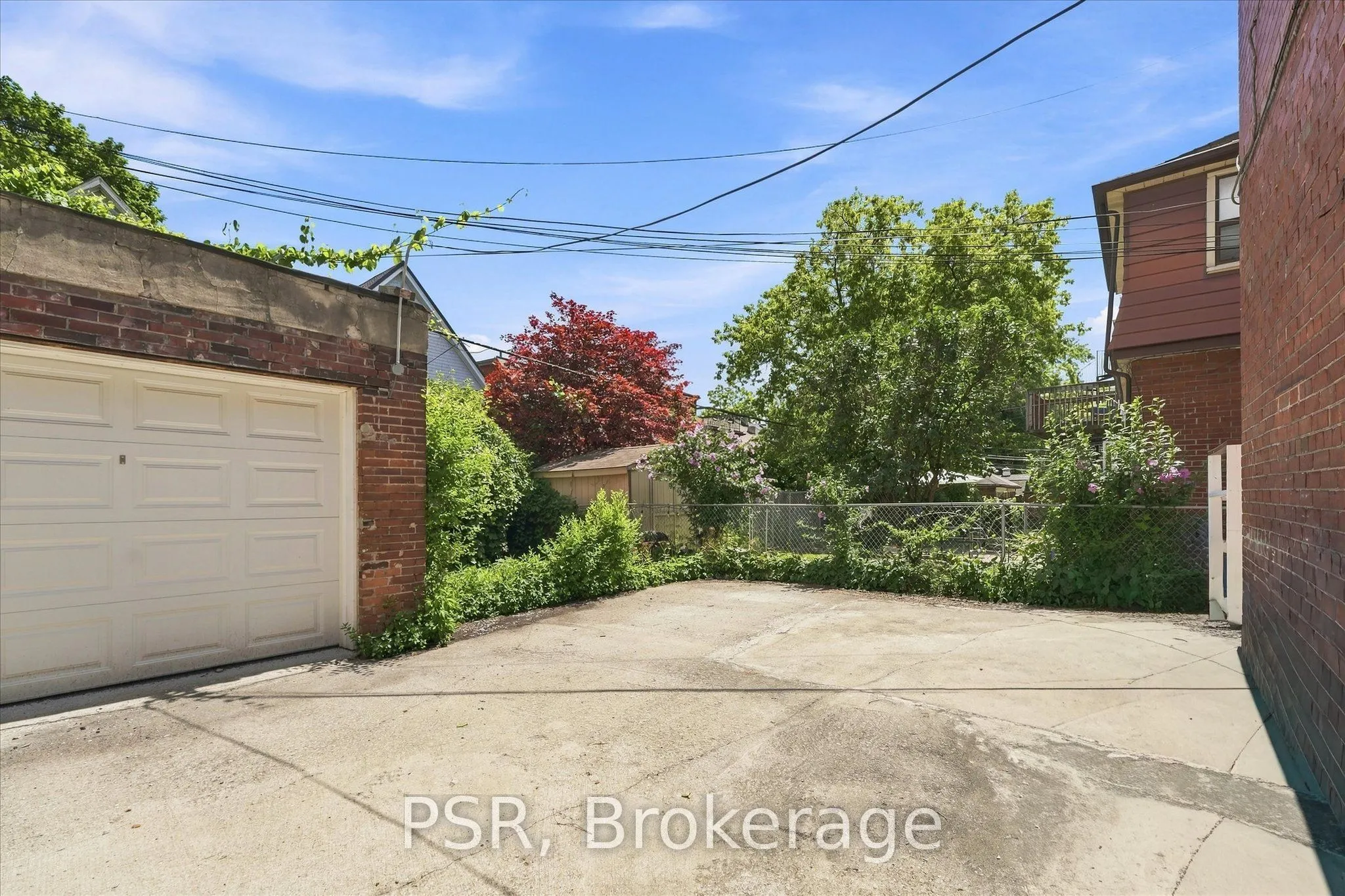 67 Oakwood Avenue