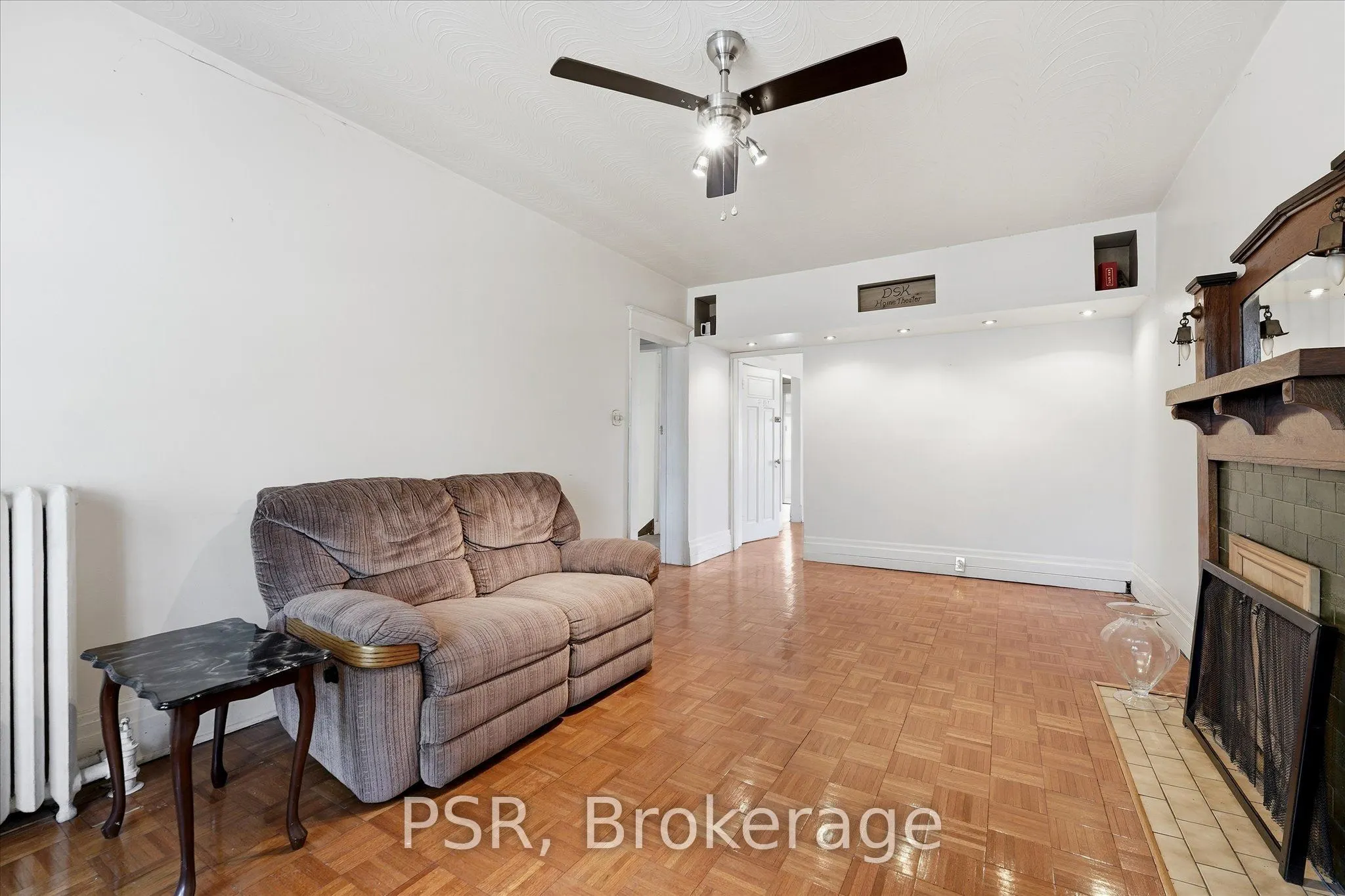 67 Oakwood Avenue