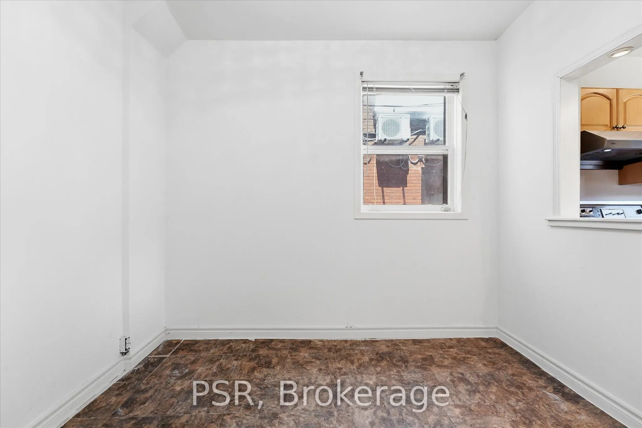 67 Oakwood Avenue