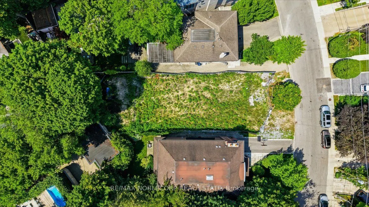 180 Dunvegan Road