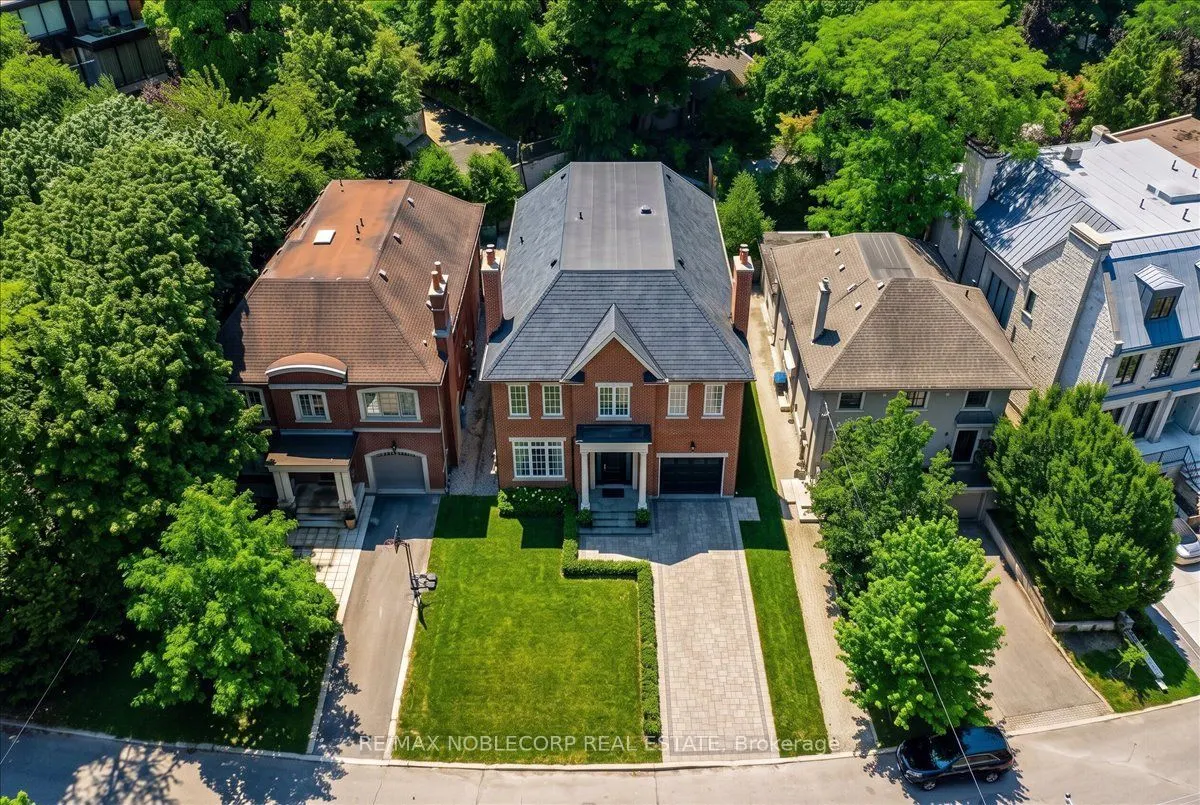 180 Dunvegan Road