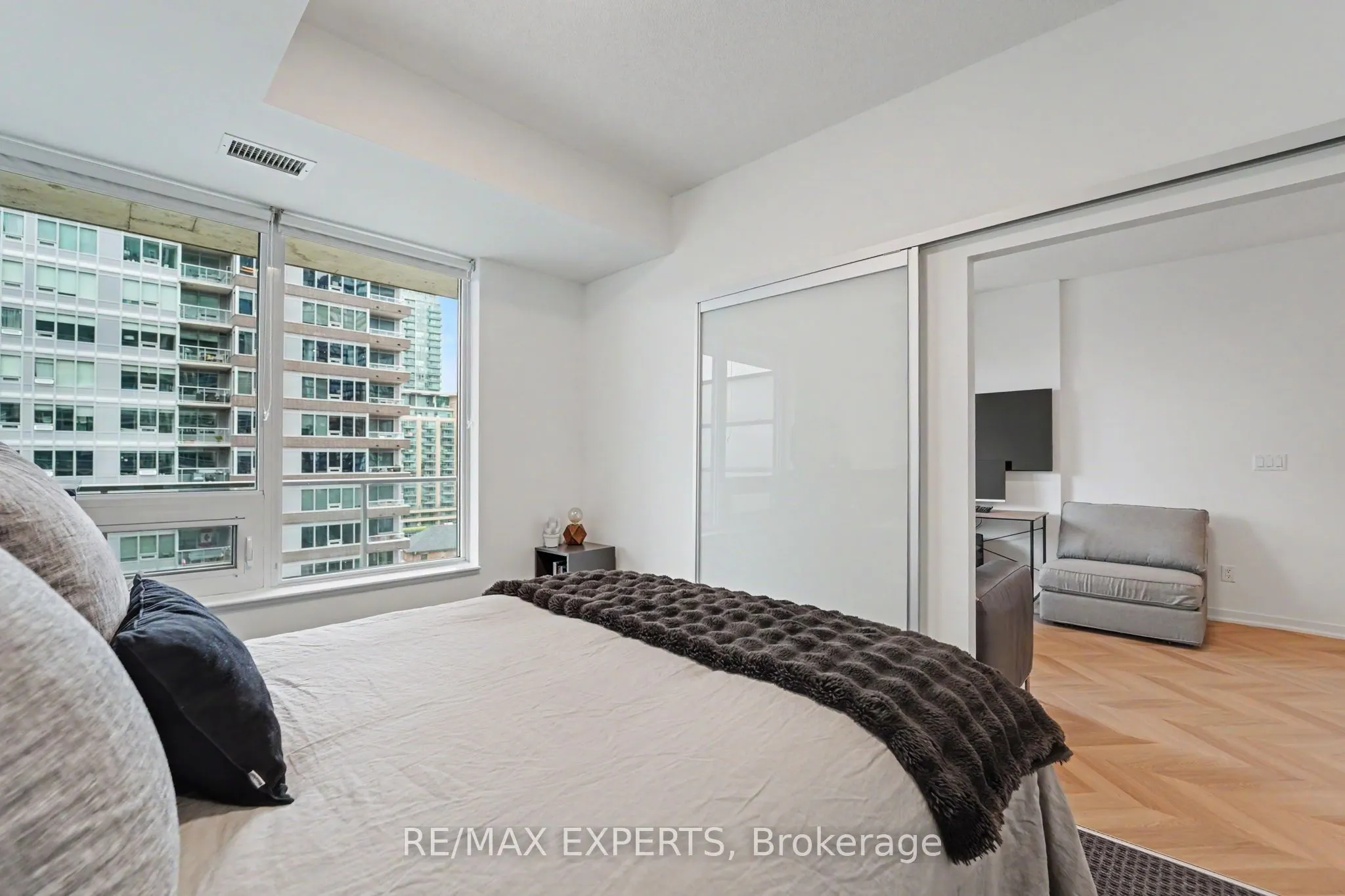 55 East Liberty Street #1001