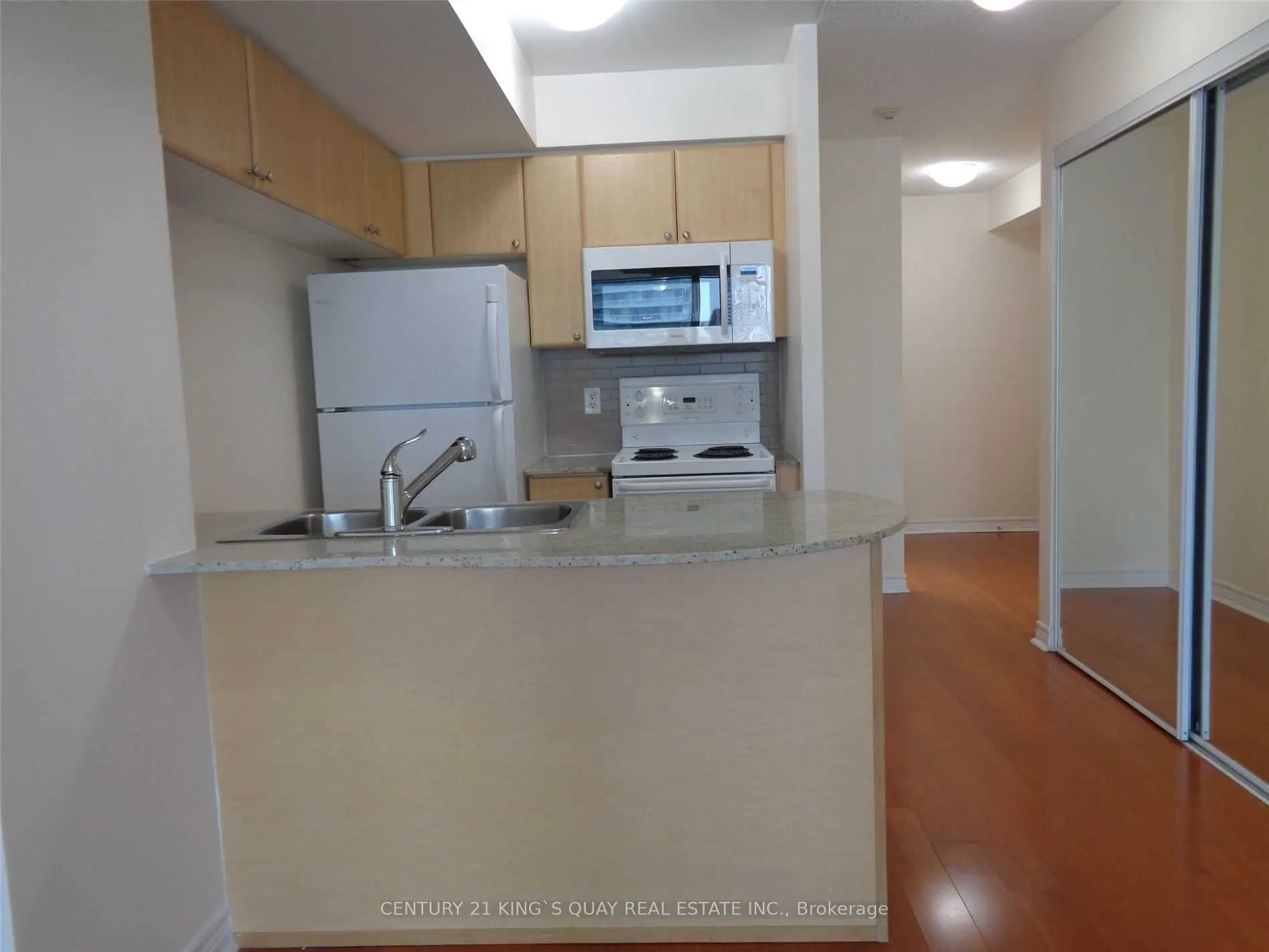 763 Bay Street #2714