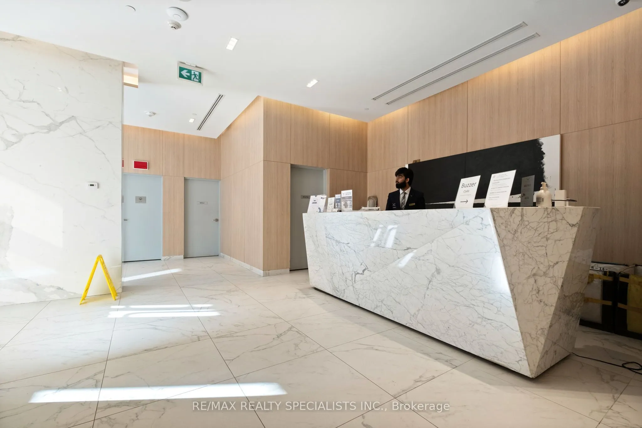 50 Ordnance Street #3505
