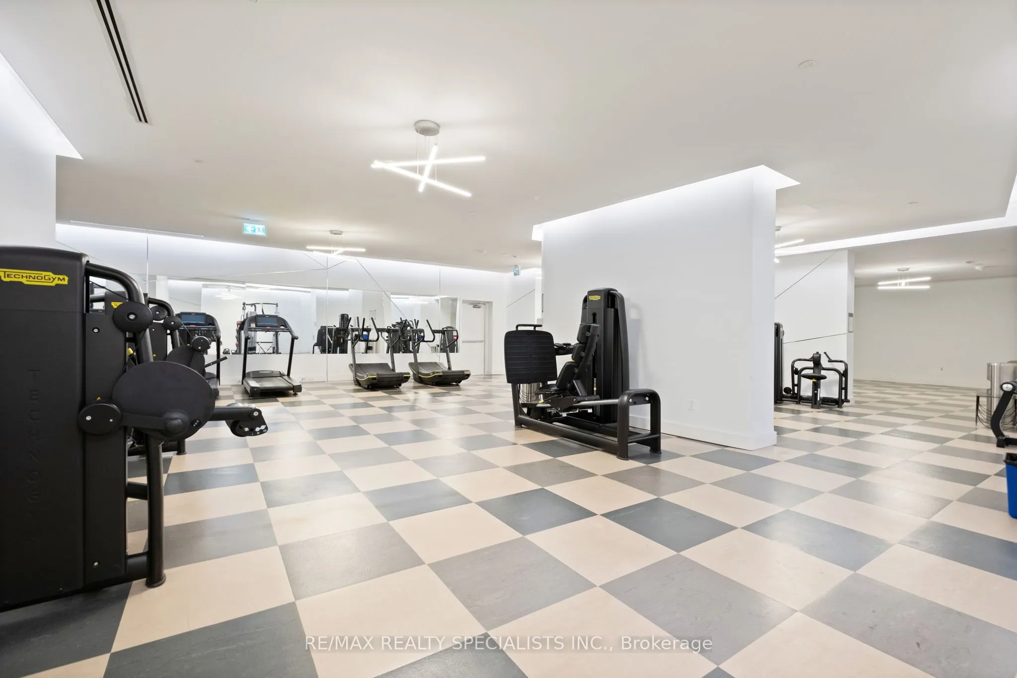 50 Ordnance Street #3505