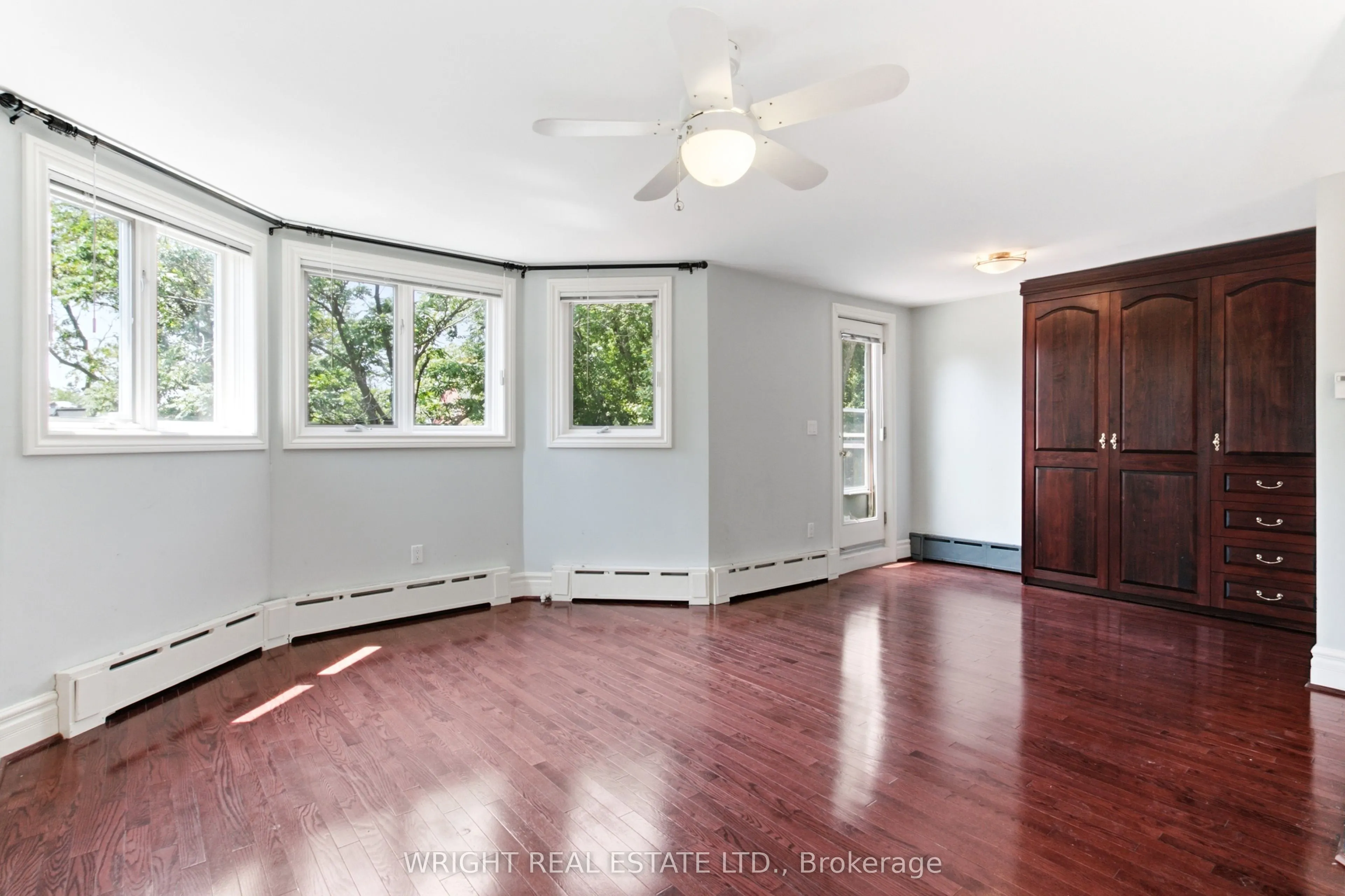 112 Albany Avenue