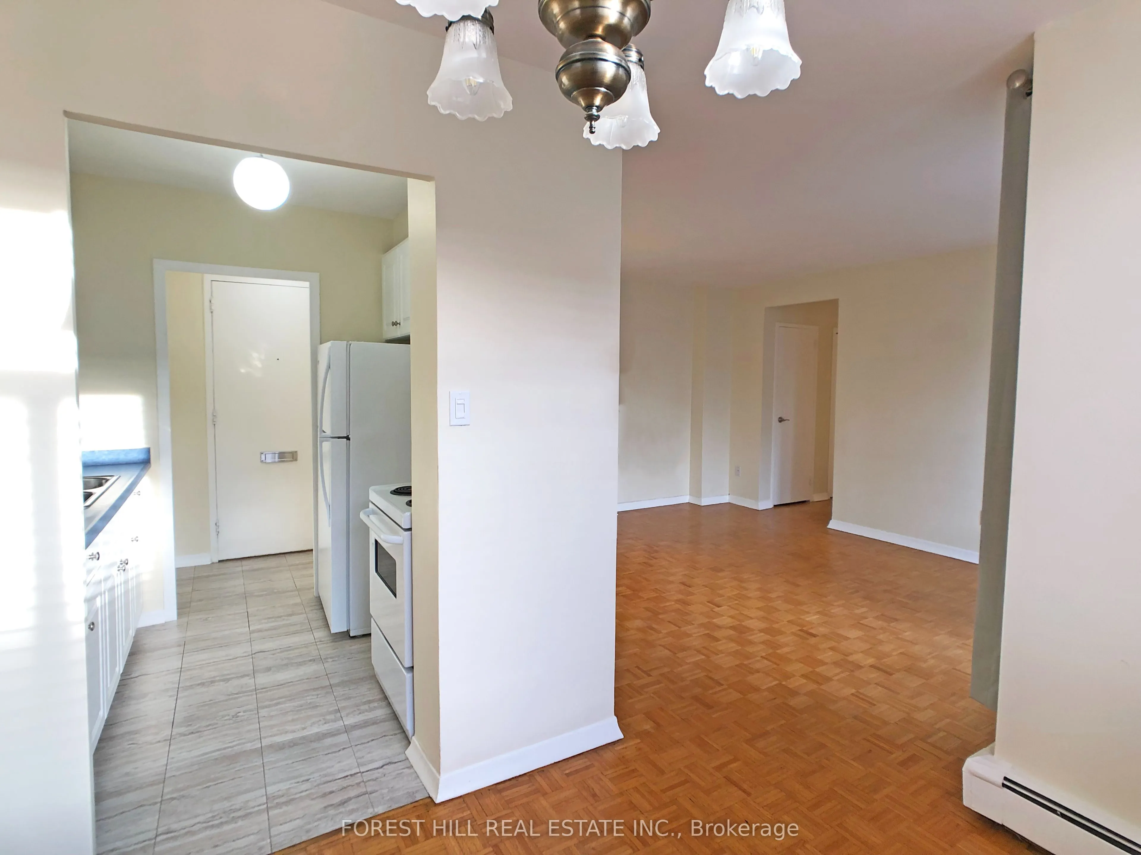 335 Lonsdale Road #502