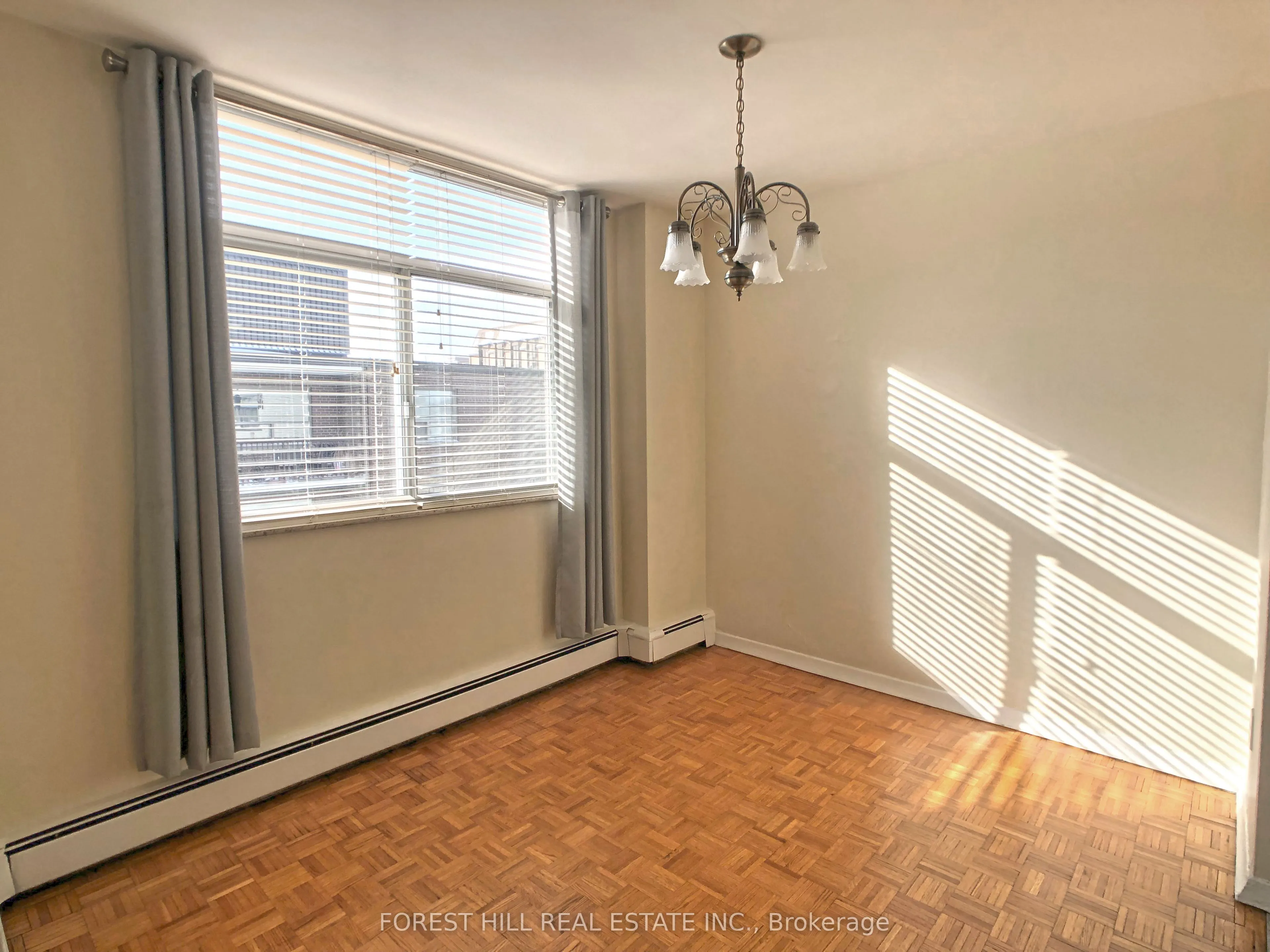 335 Lonsdale Road #502