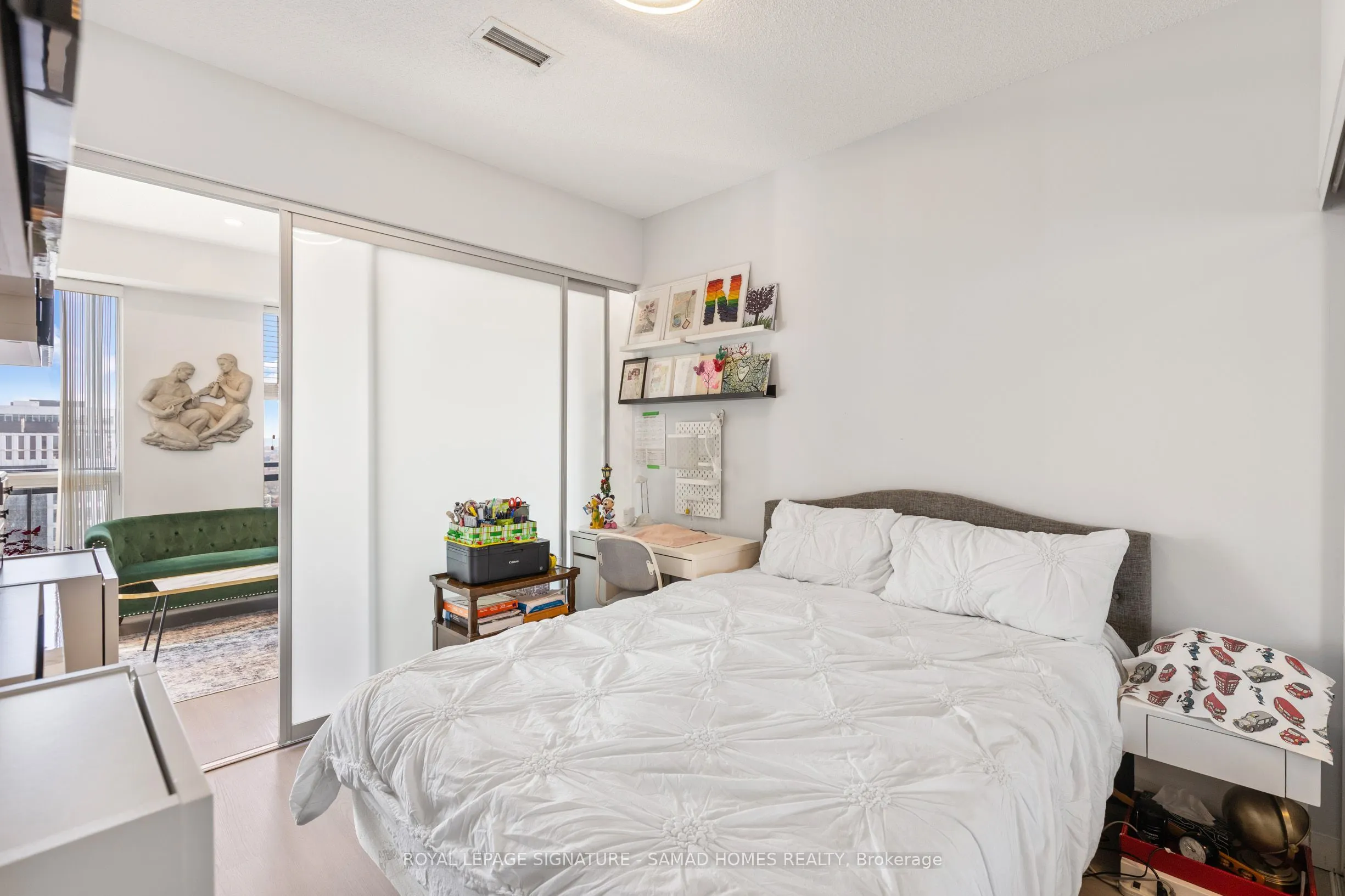 225 Sackville Street #Ph2612
