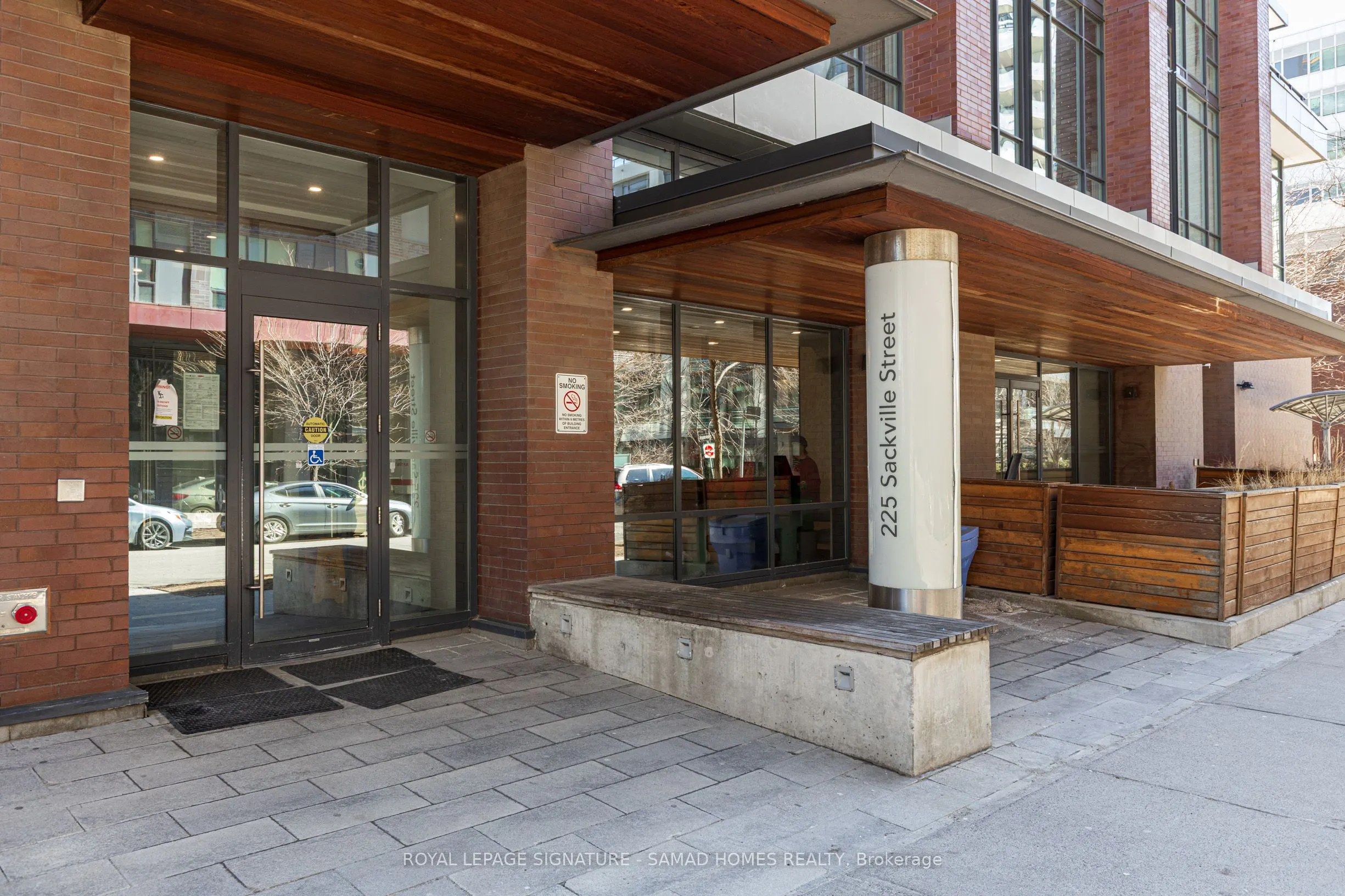 225 Sackville Street #Ph2612