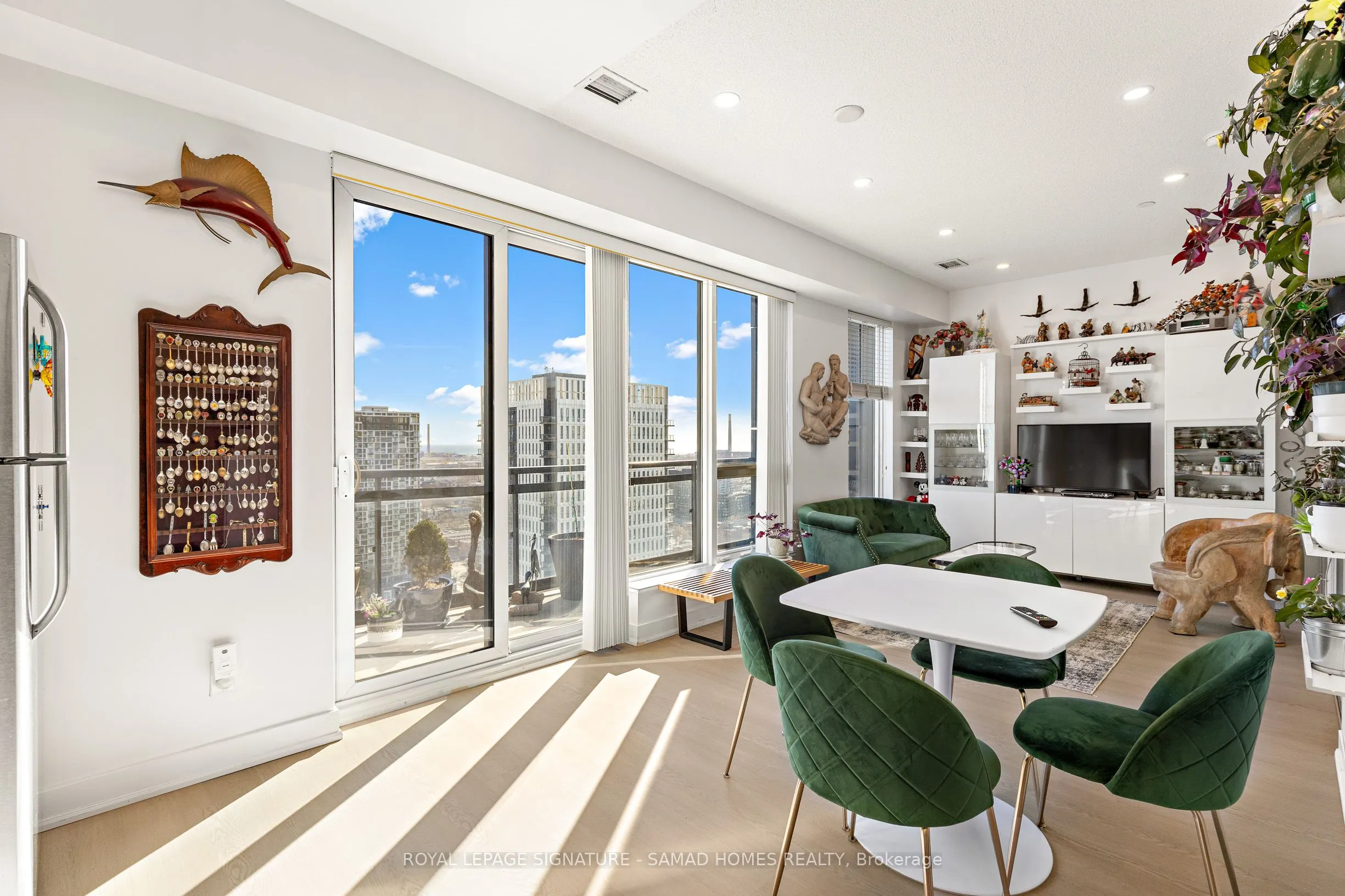 225 Sackville Street #Ph2612