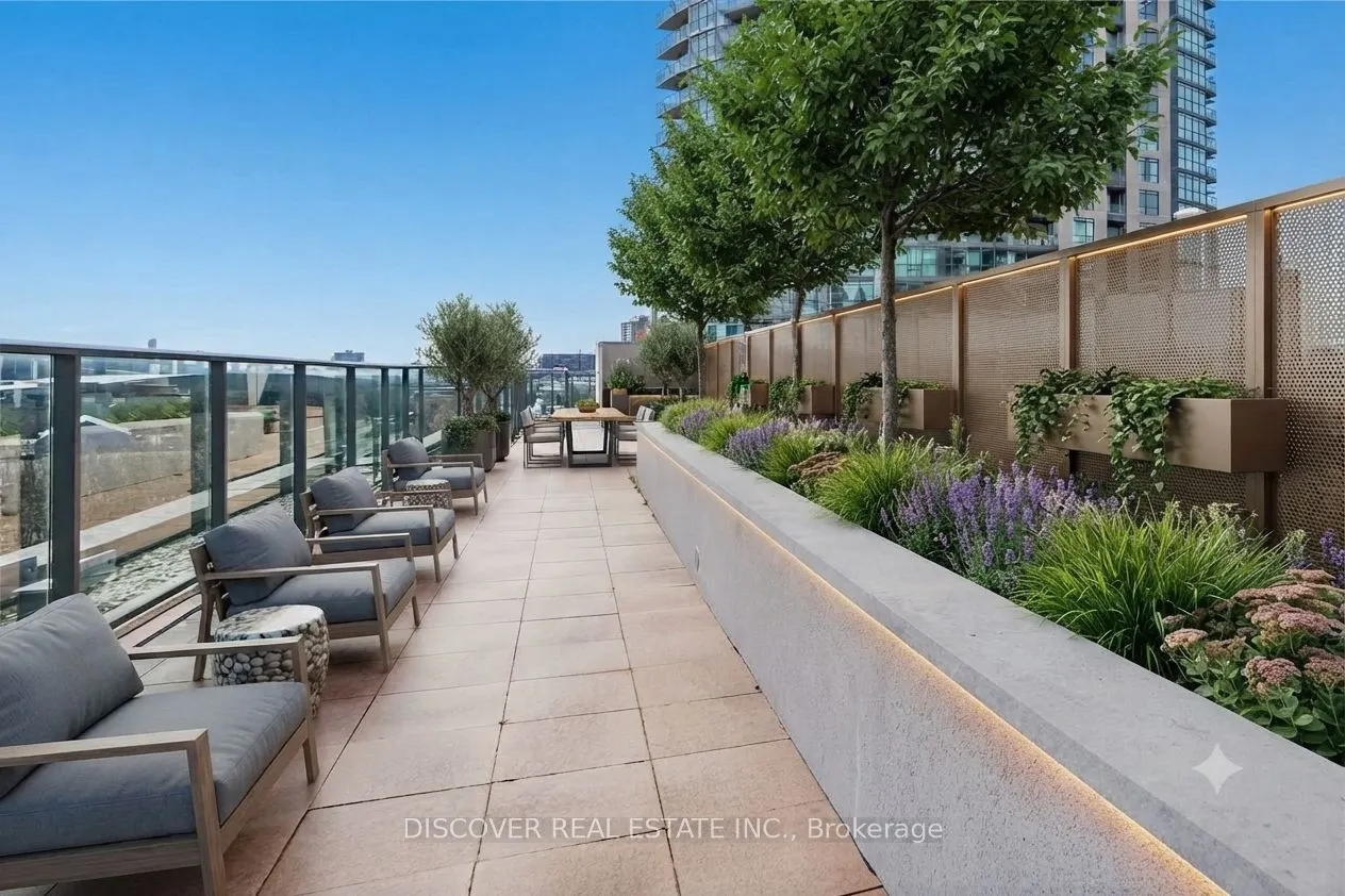 215 Fort York Boulevard #2609