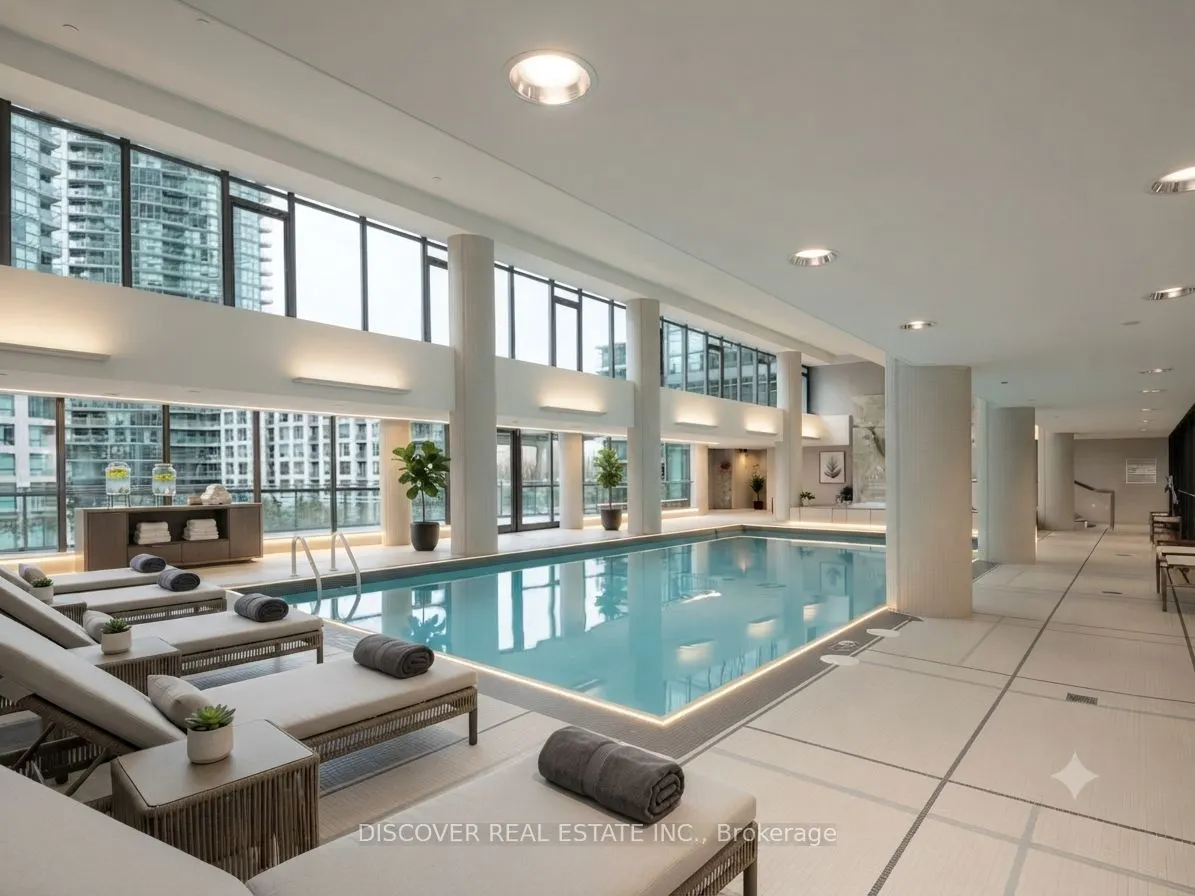 215 Fort York Boulevard #2609
