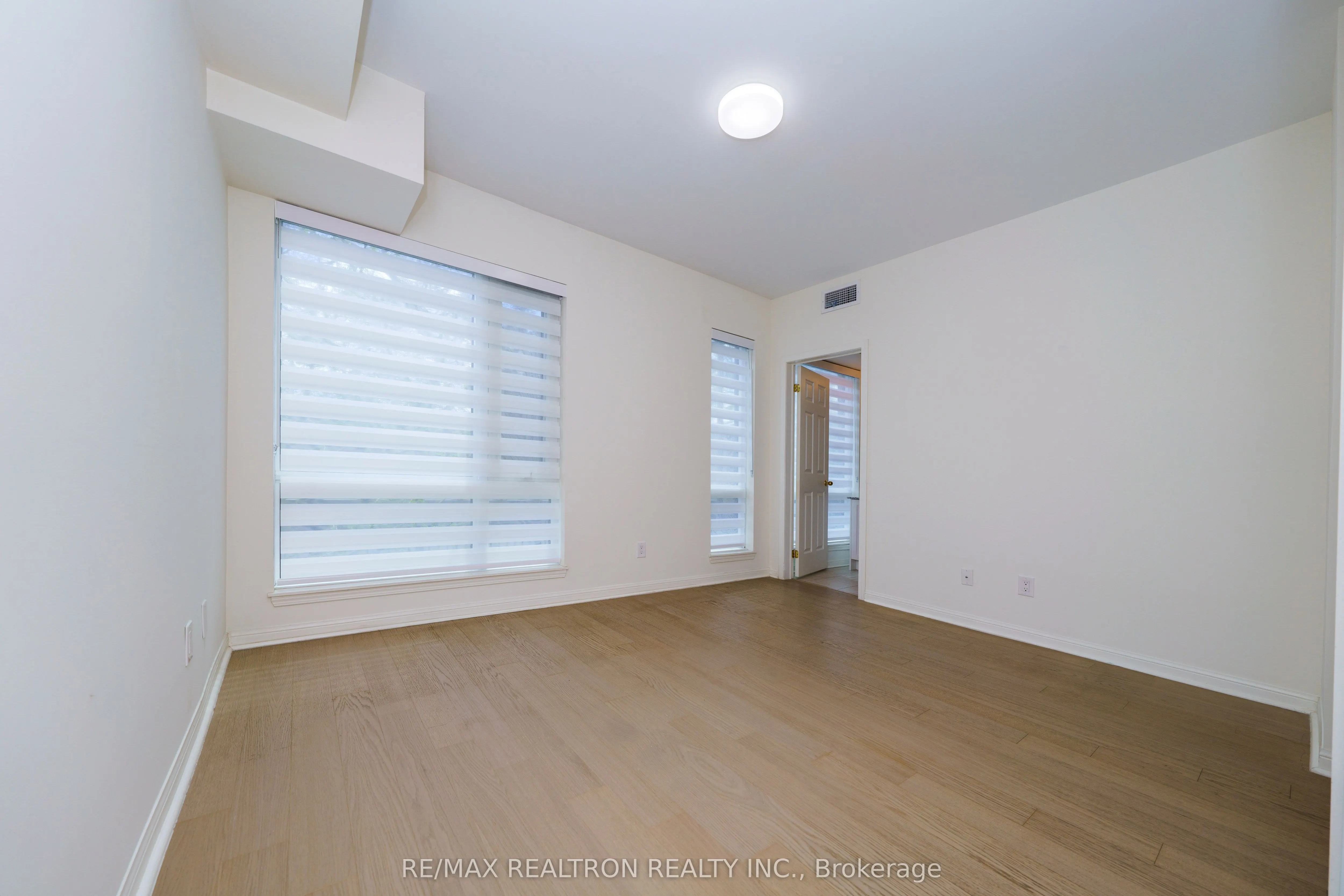 639 Lawrence Avenue W #206