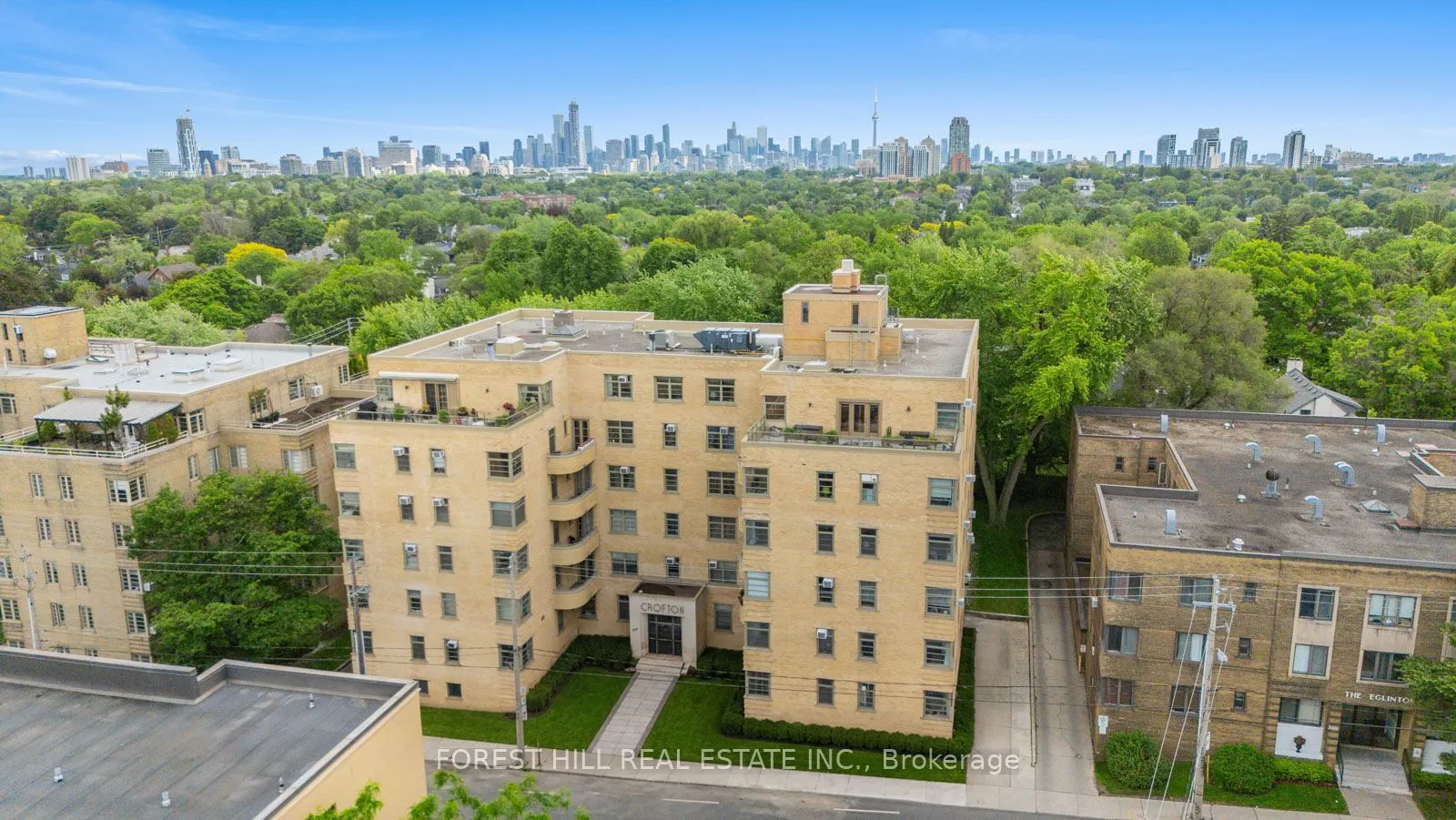 717 Eglinton Avenue W #301