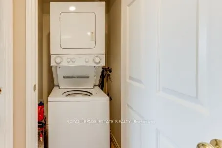 1720 Eglinton Avenue E #623