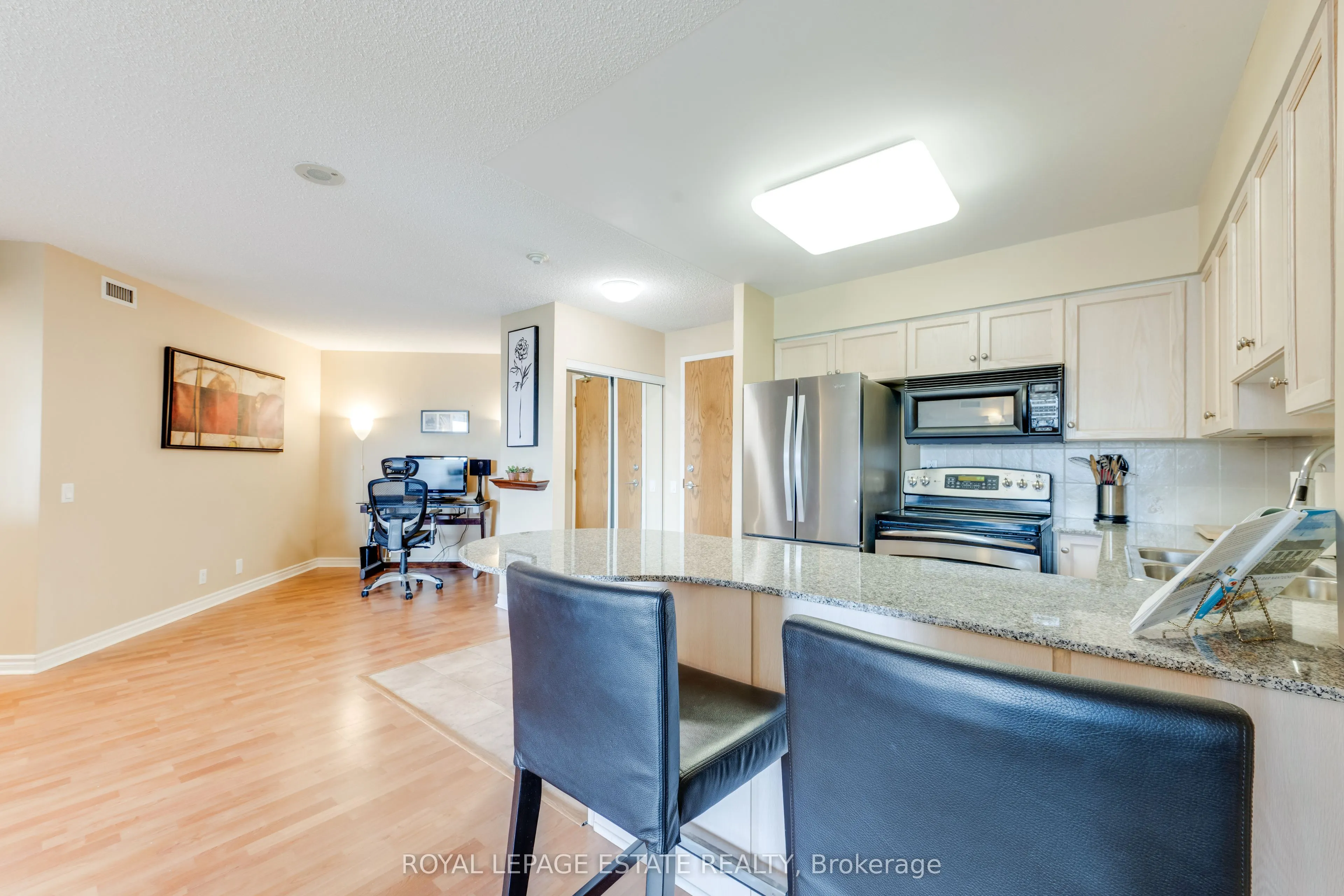 1720 Eglinton Avenue E #623