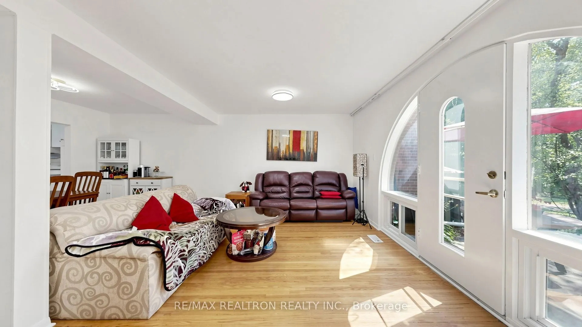 10 Esterbrooke Avenue #59