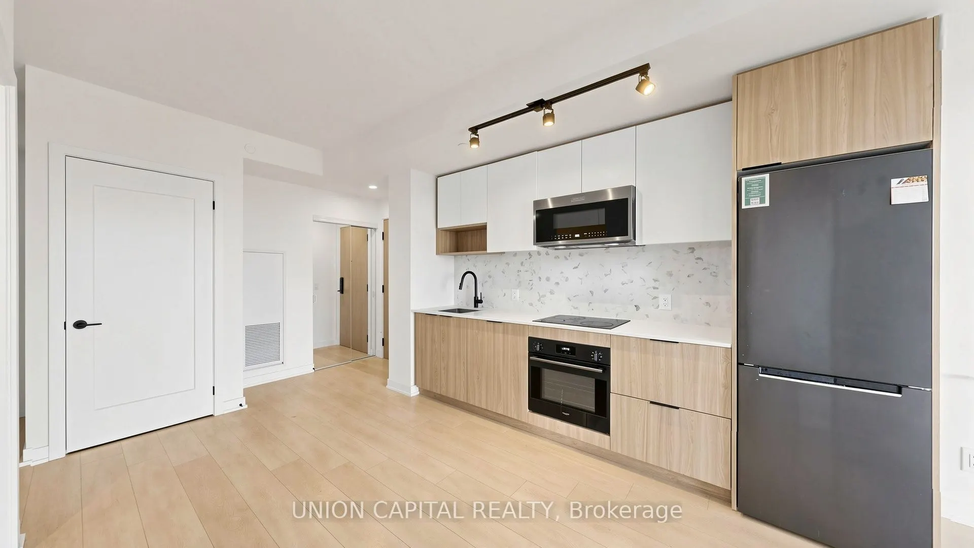 5 Defries Street #3013