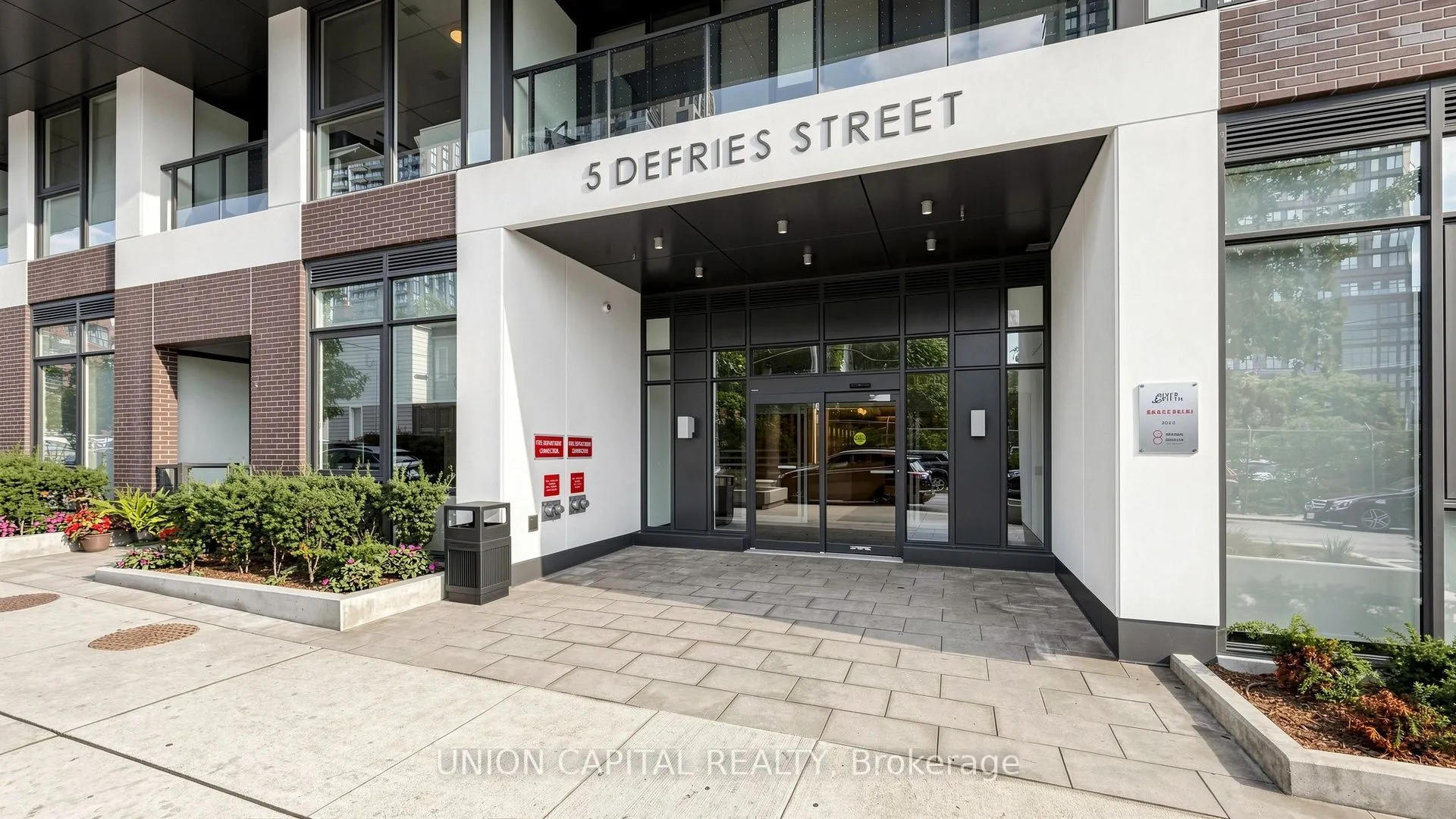 5 Defries Street #3013