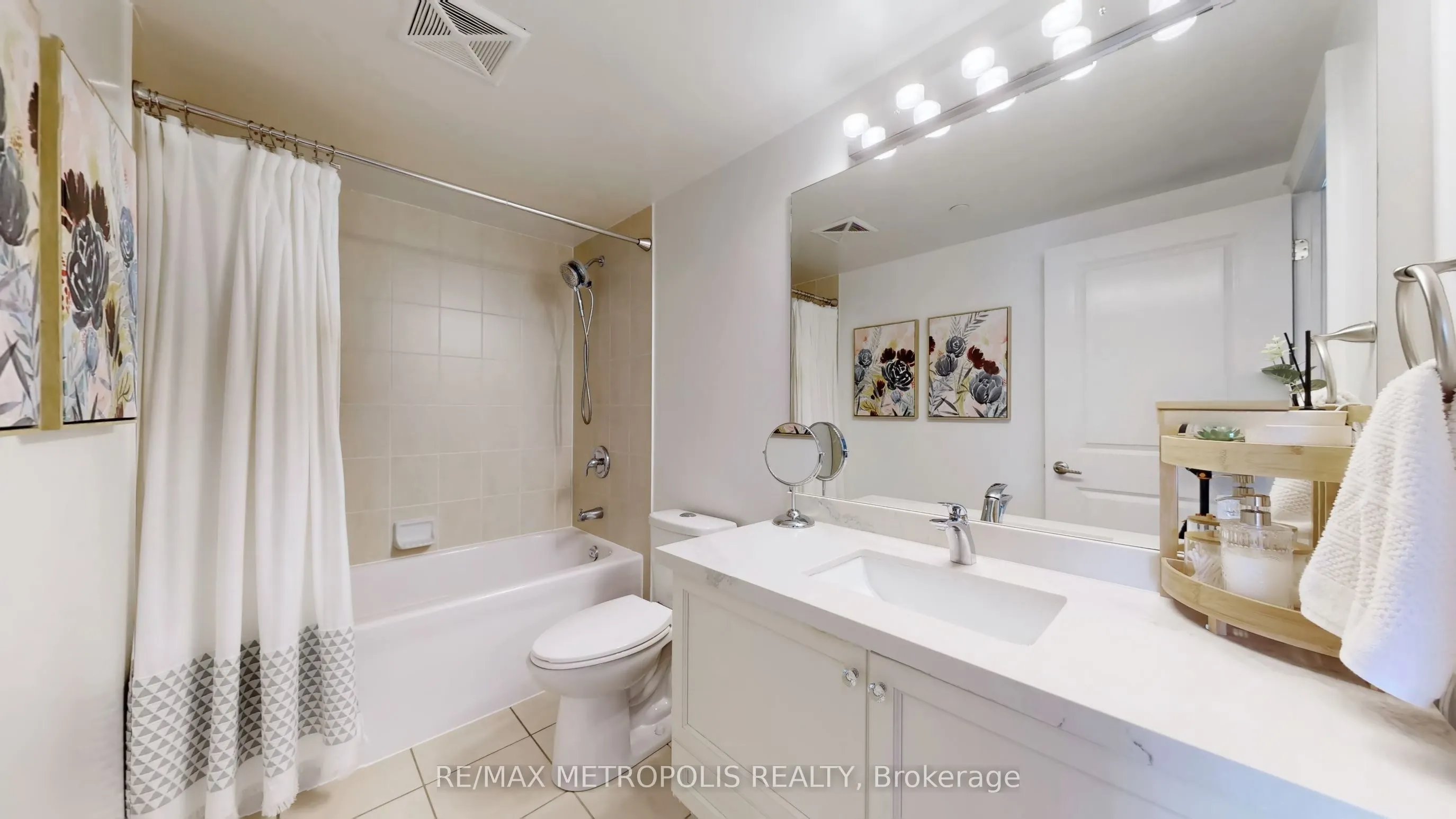 701 Sheppard Avenue W #228