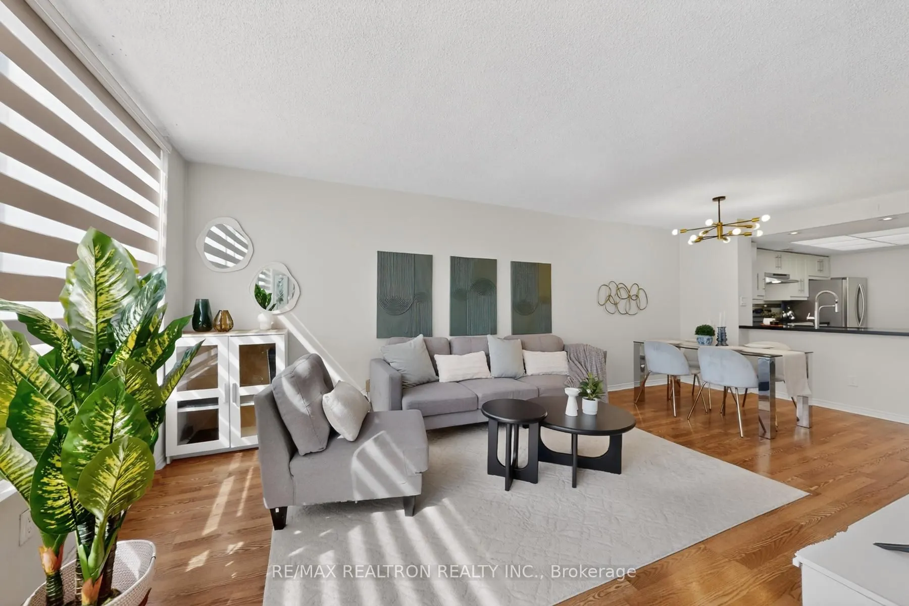 5765 Yonge Street #410