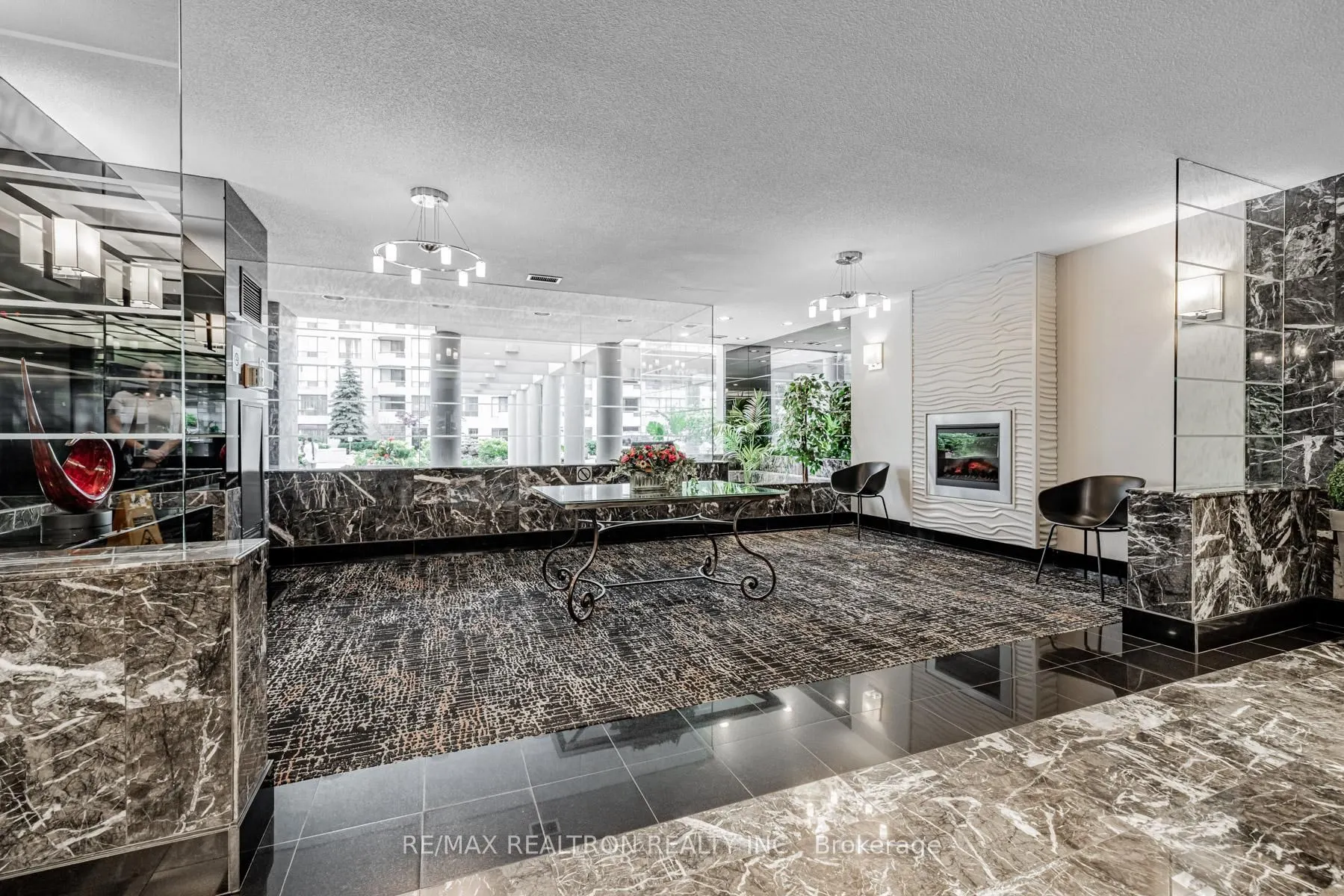 5765 Yonge Street #410