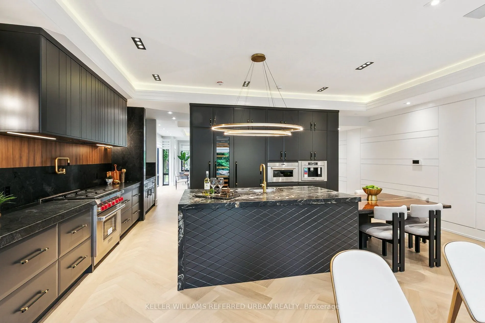 12 Otter Crescent