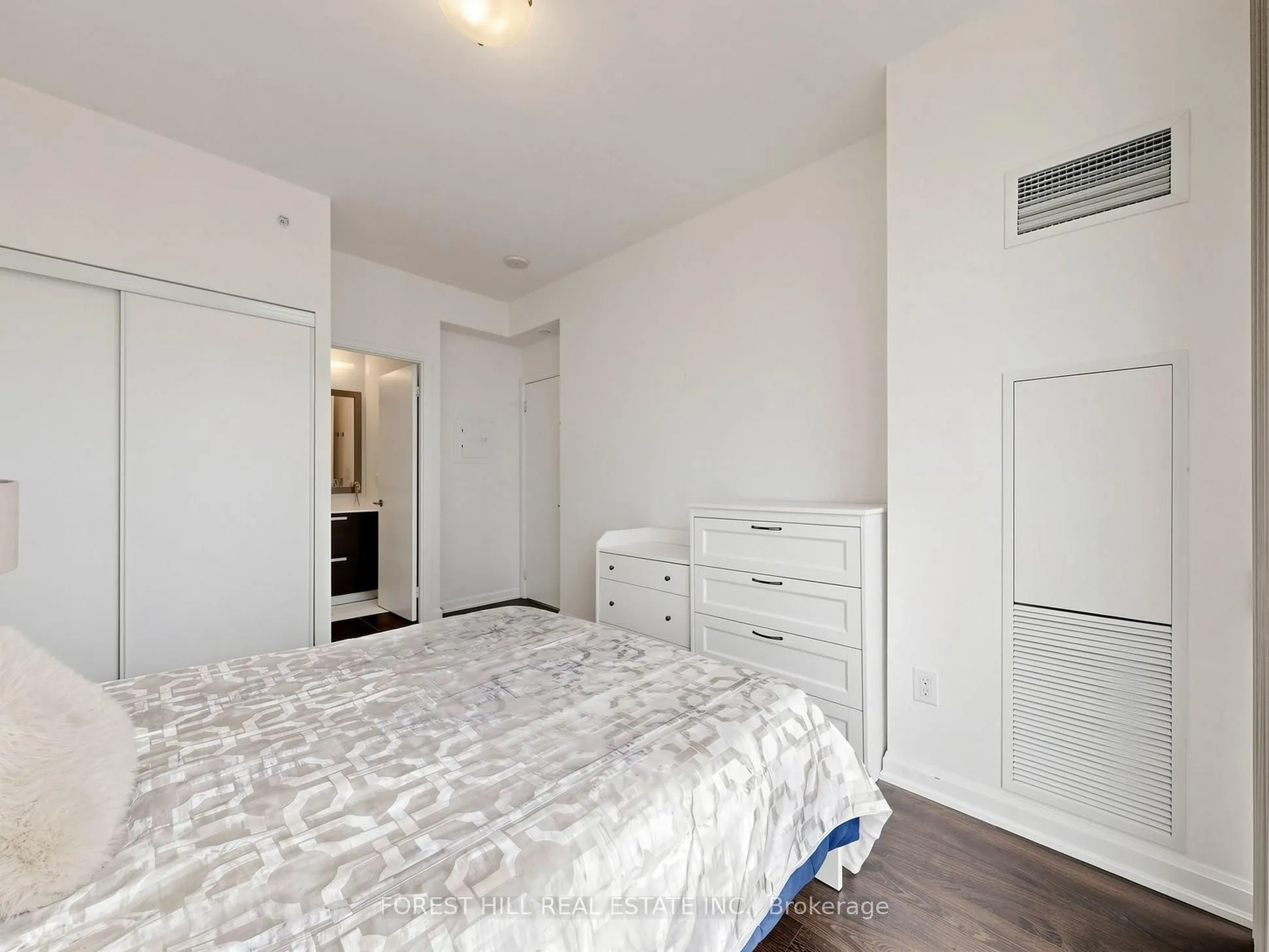 9 Bogert Avenue #2008