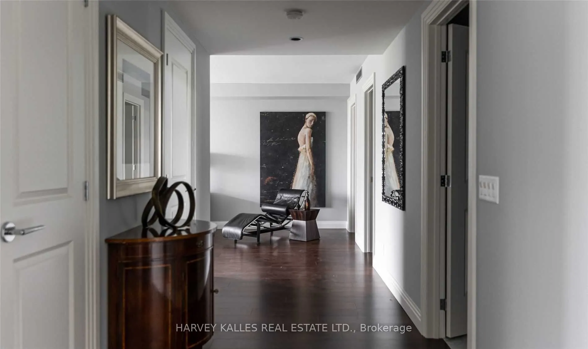 1 Benvenuto Place #320