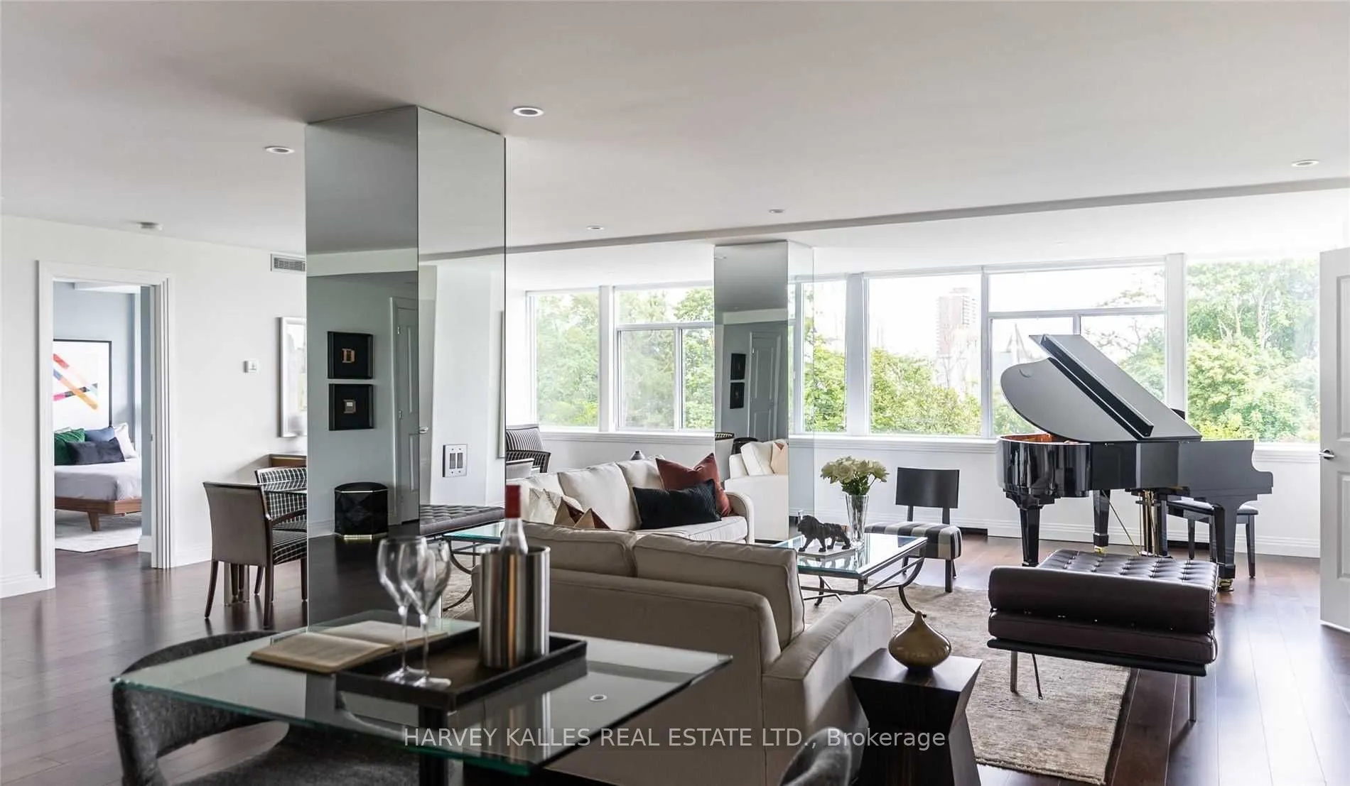 1 Benvenuto Place #320