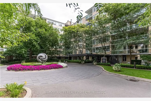1 Benvenuto Place #320
