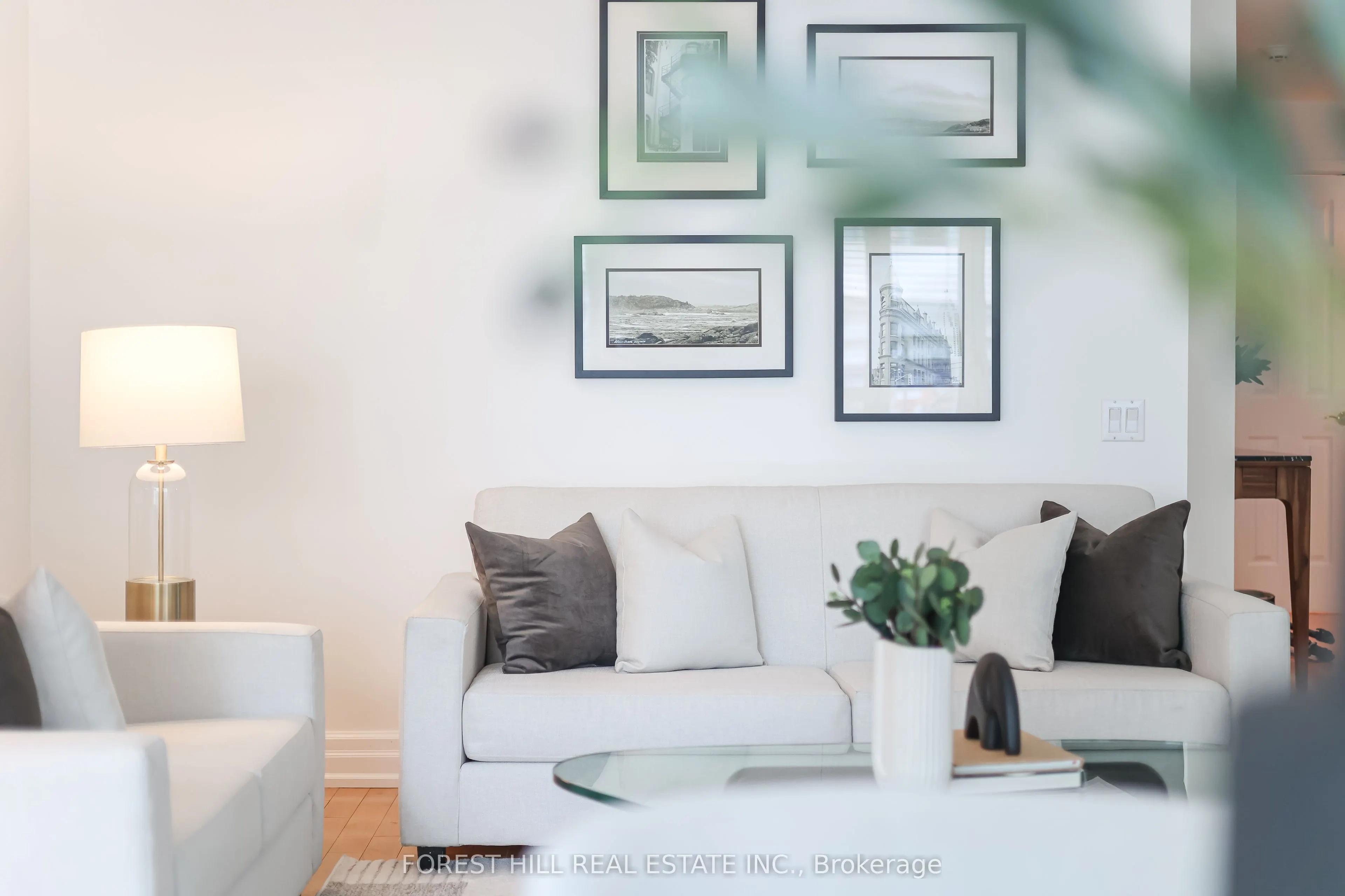 38 Avenue Road #305