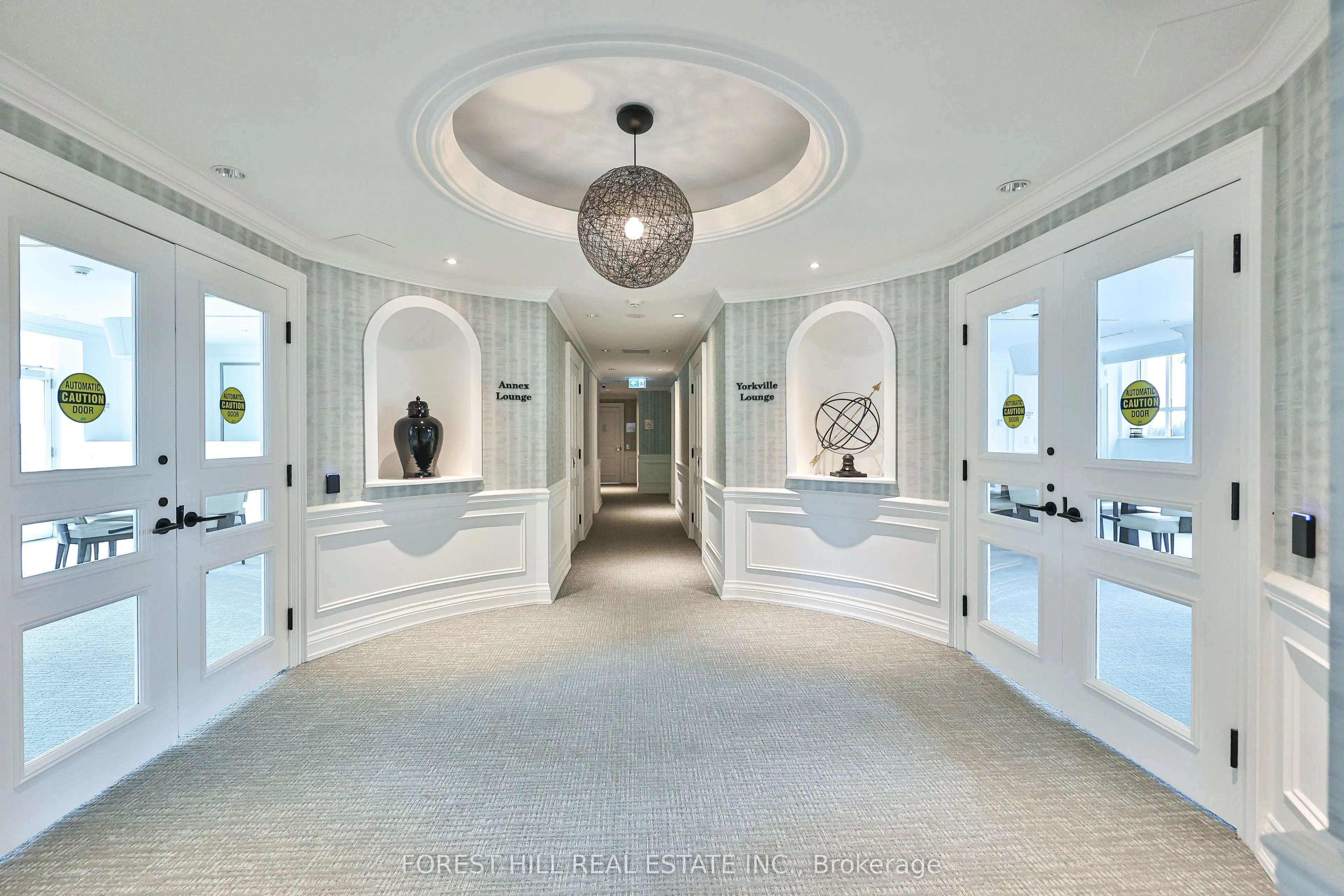 38 Avenue Road #305