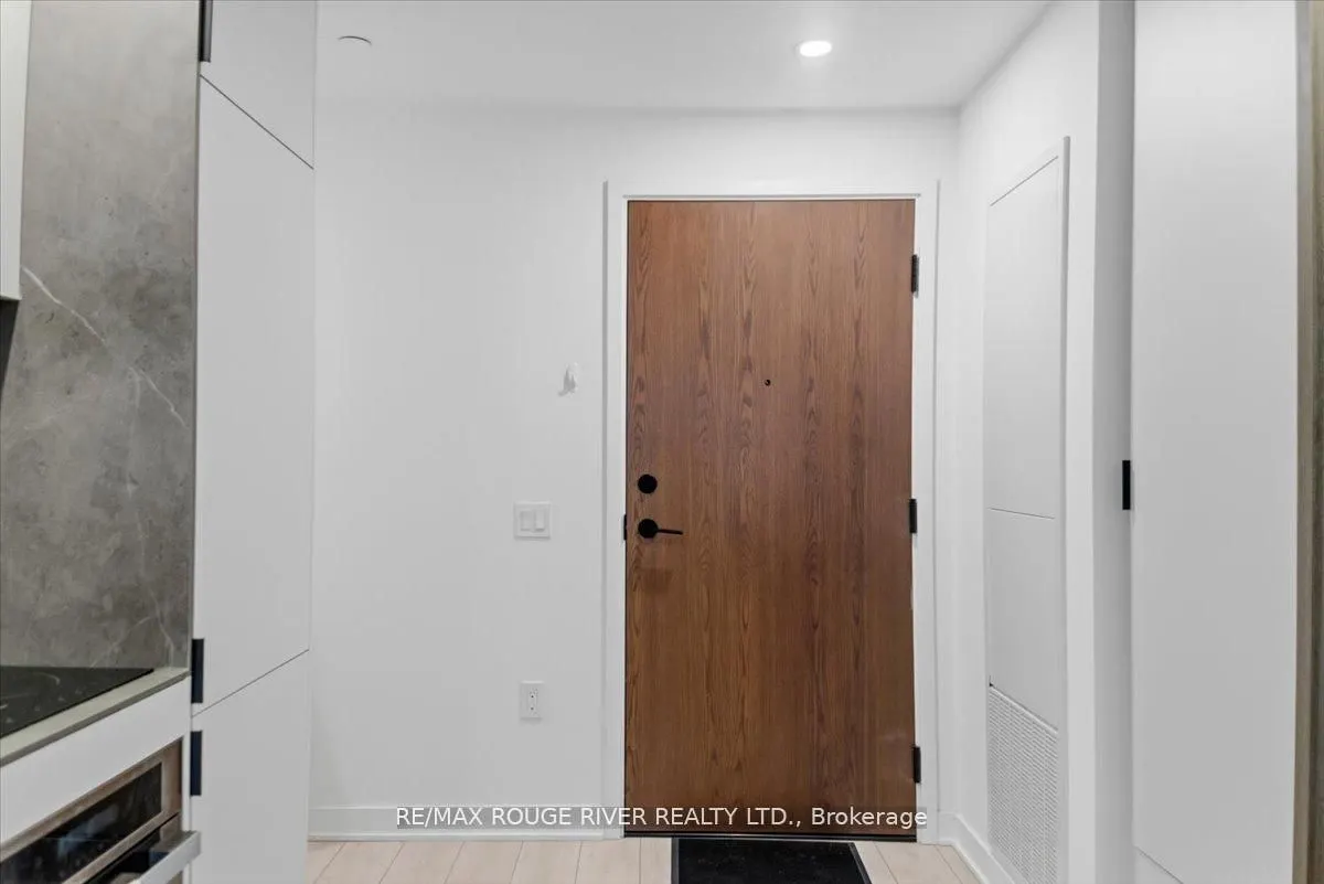 55 Charles Street E #3808