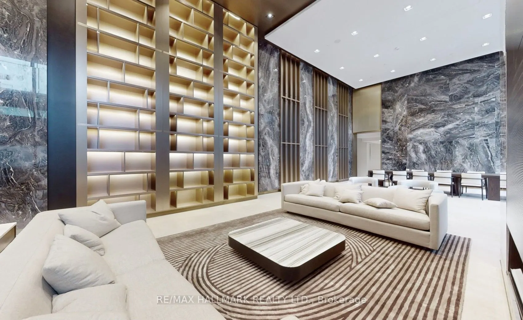 127 Broadway Avenue #1810