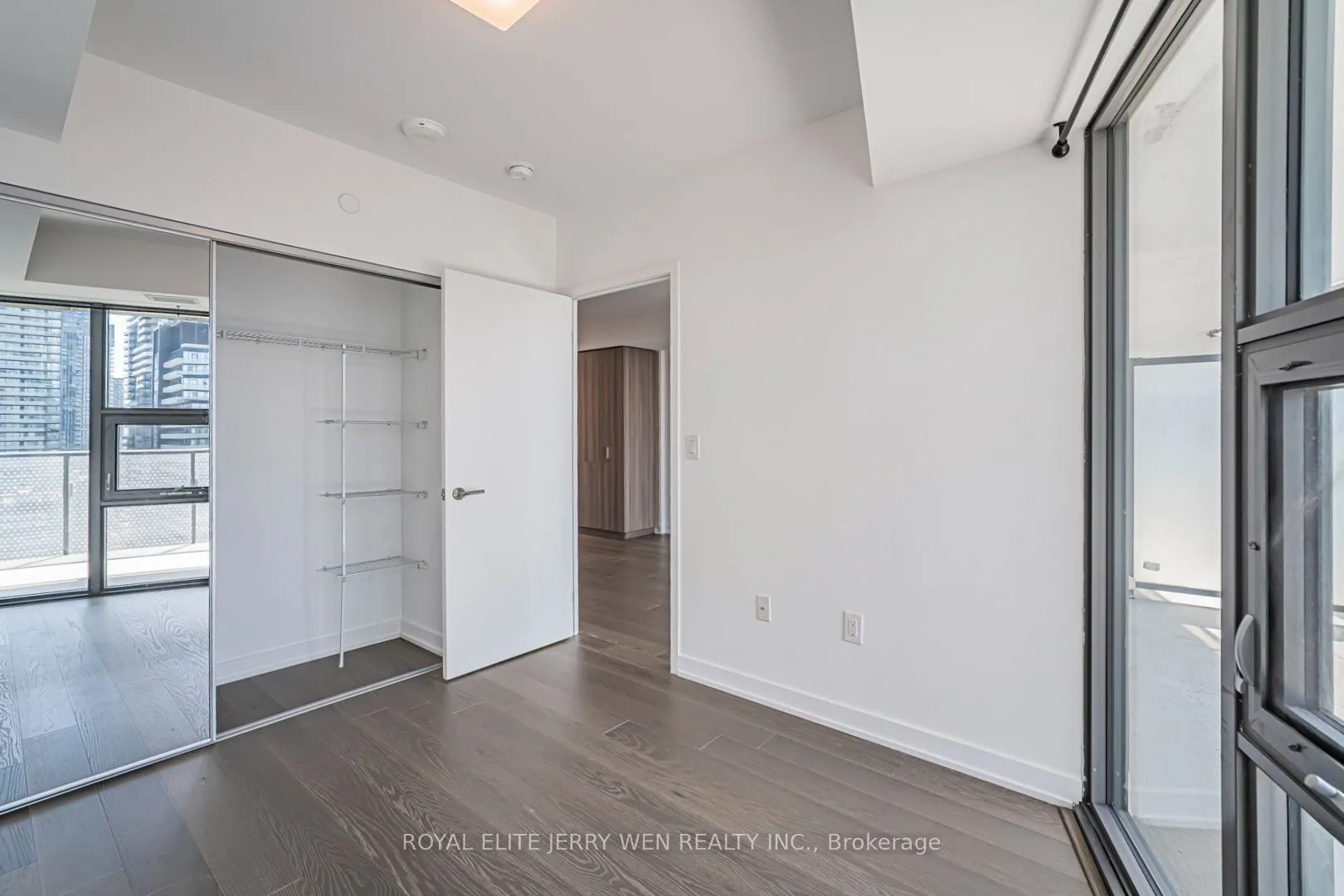 11 Wellesley Street W #3104