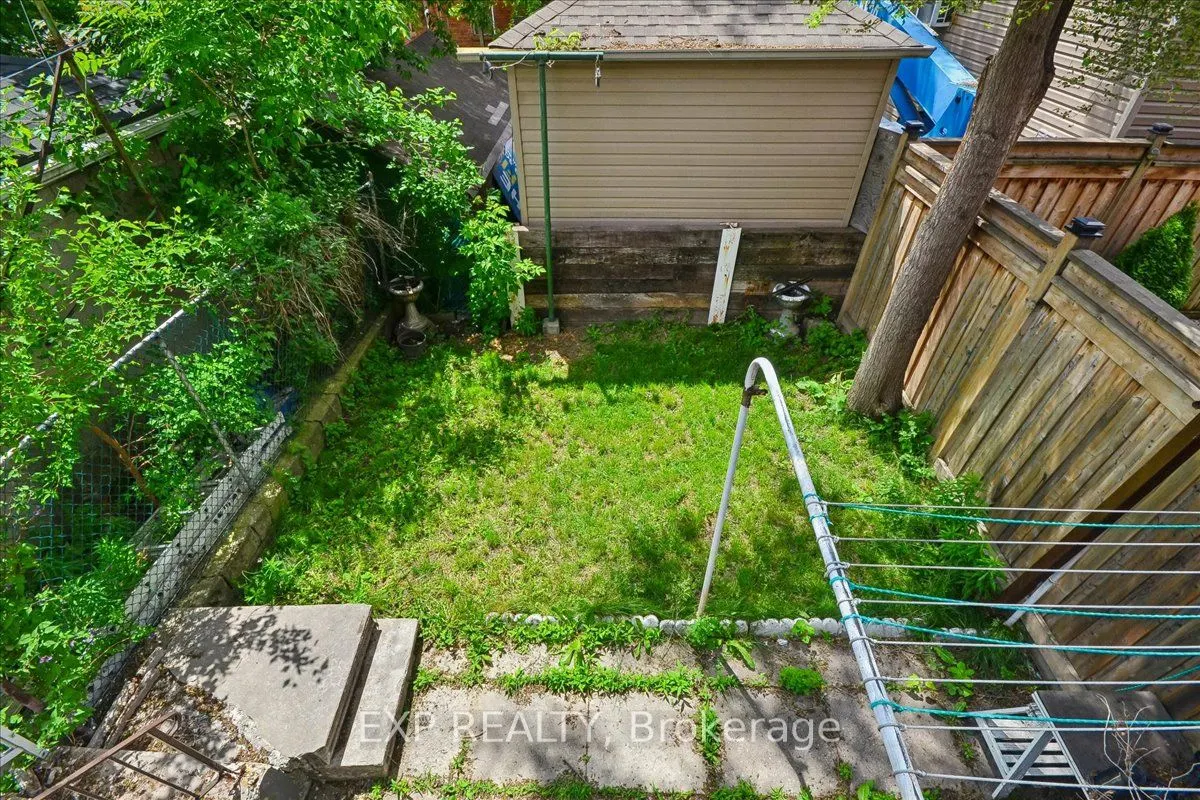 346 Westmount Avenue