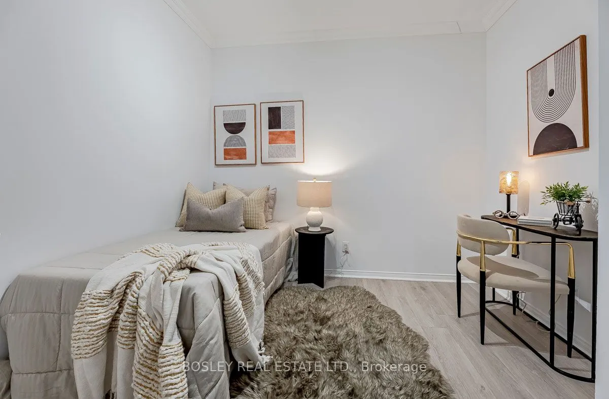 600 Eglinton Avenue E #110