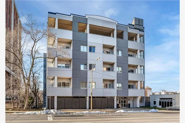 600 Eglinton Avenue E