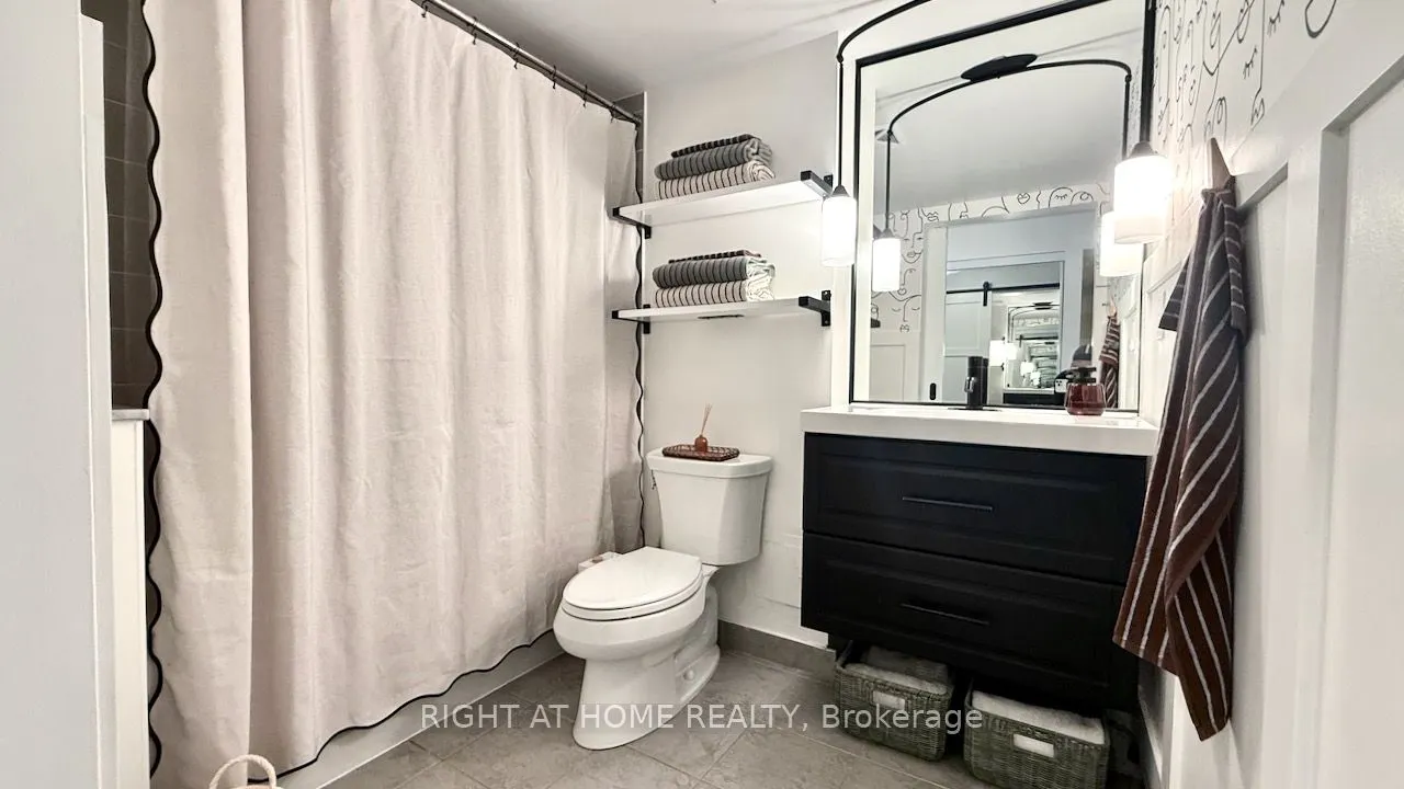 209 Fort York Boulevard S #656