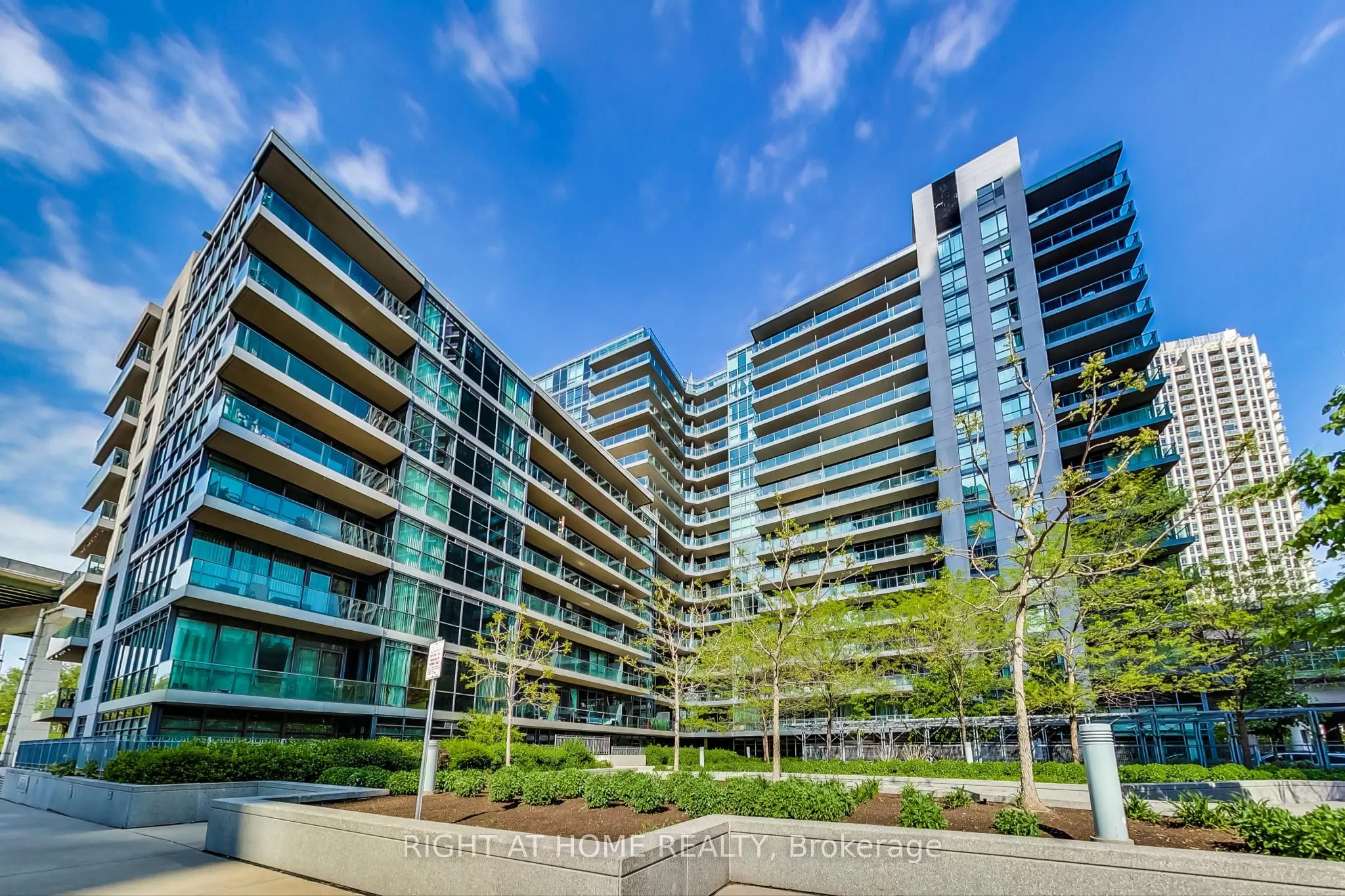 209 Fort York Boulevard S #656